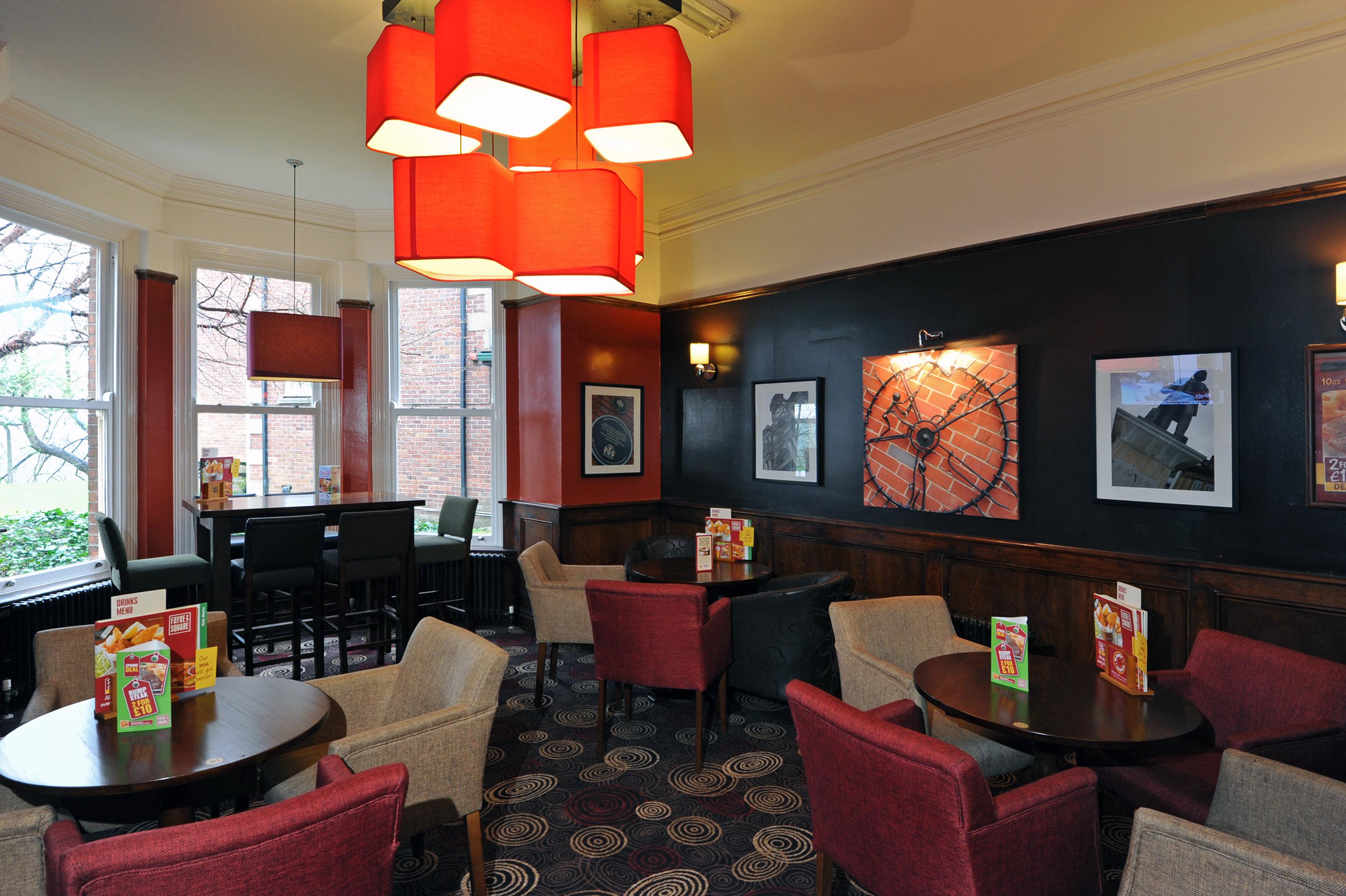 Premier Inn Stockport Central