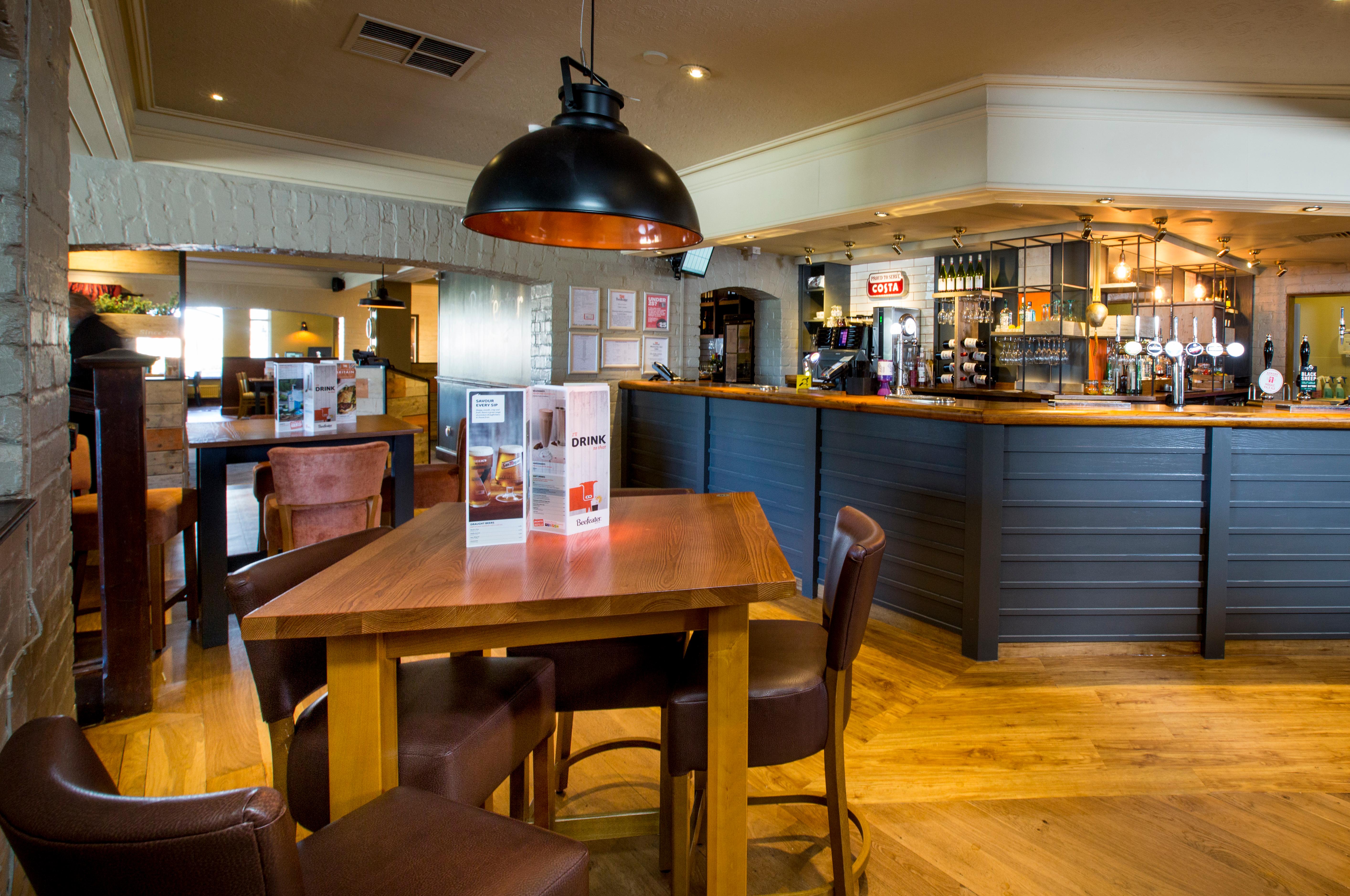 Premier Inn Leeds / Bradford Airport
