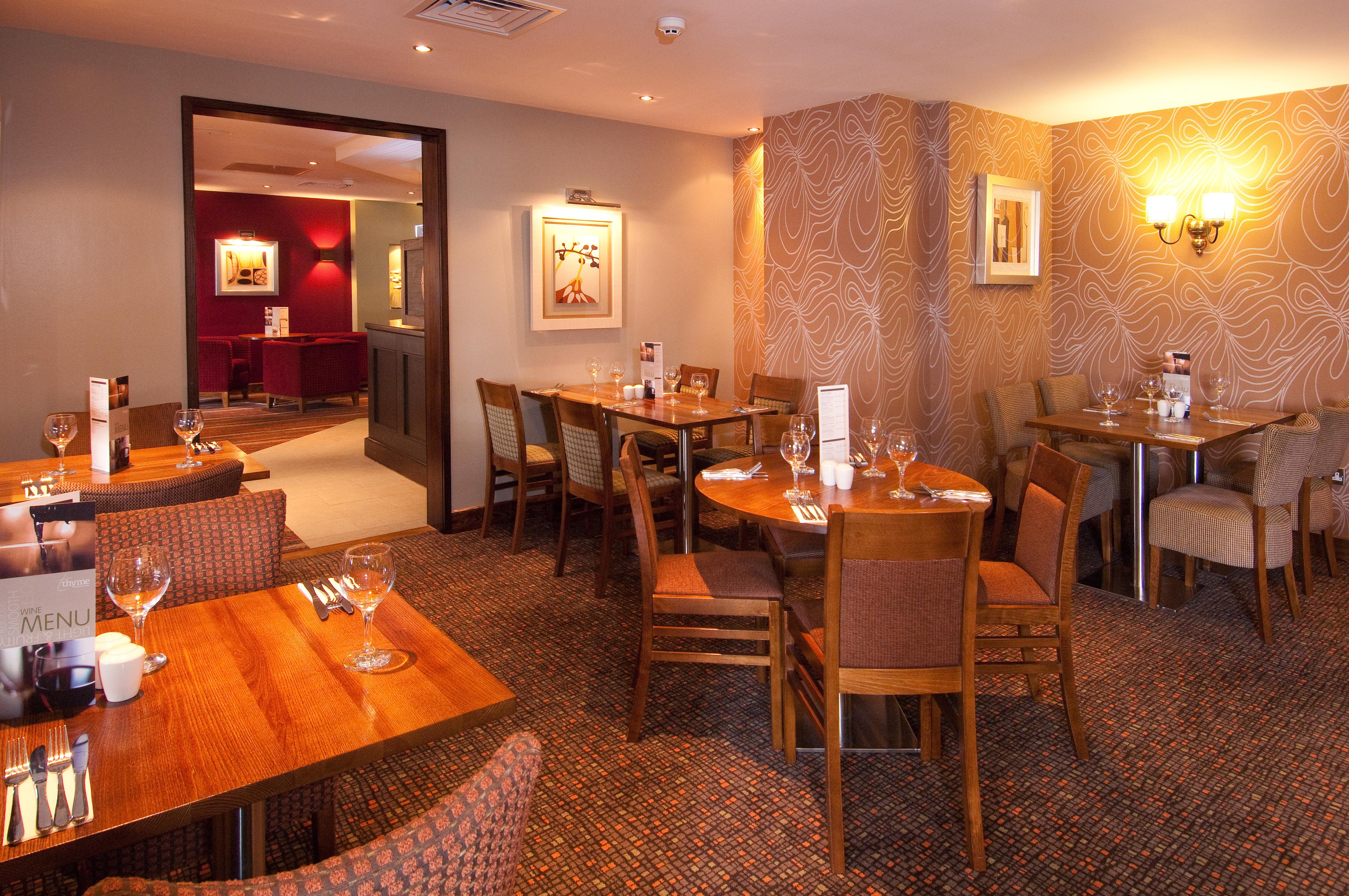Premier Inn Sunbury - Kempton Park