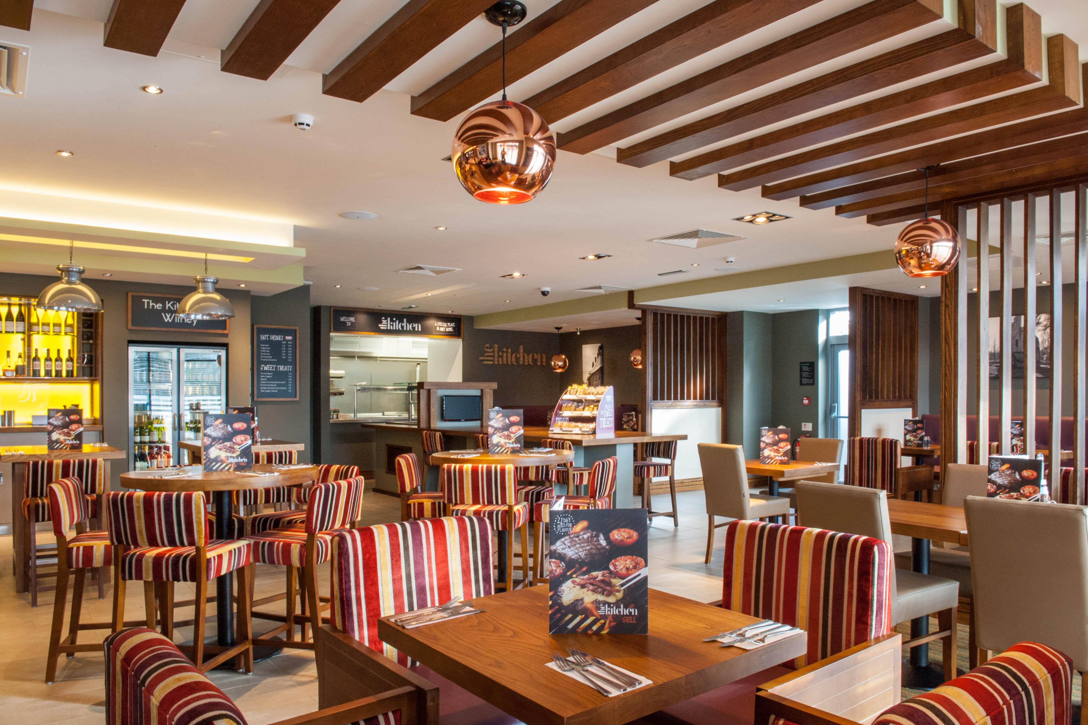 Premier Inn Witney