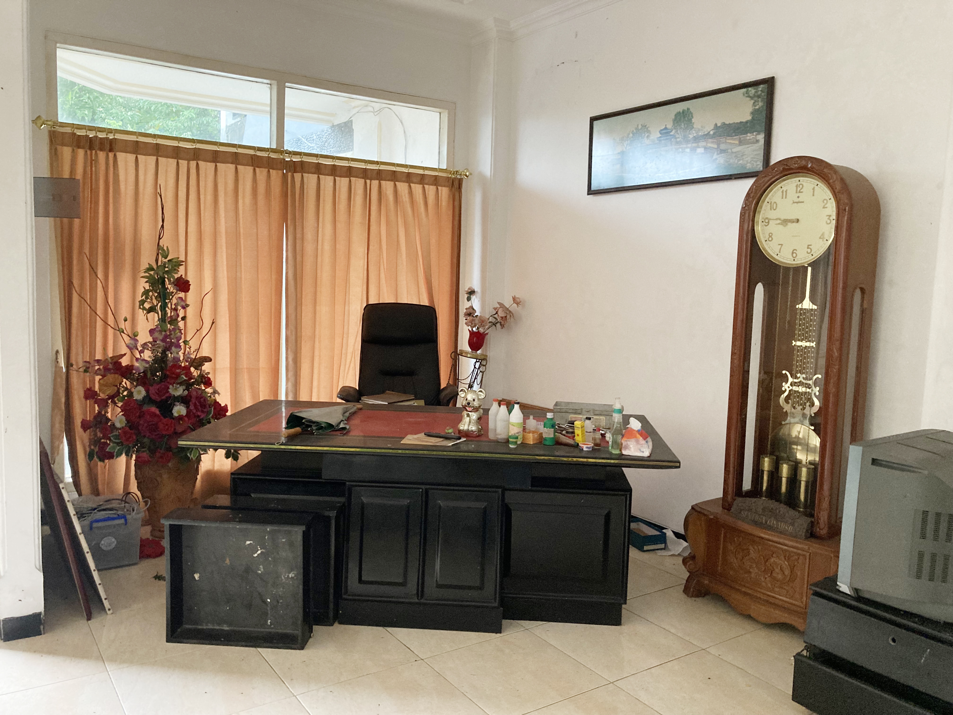 Lee Dug Tretes Residence