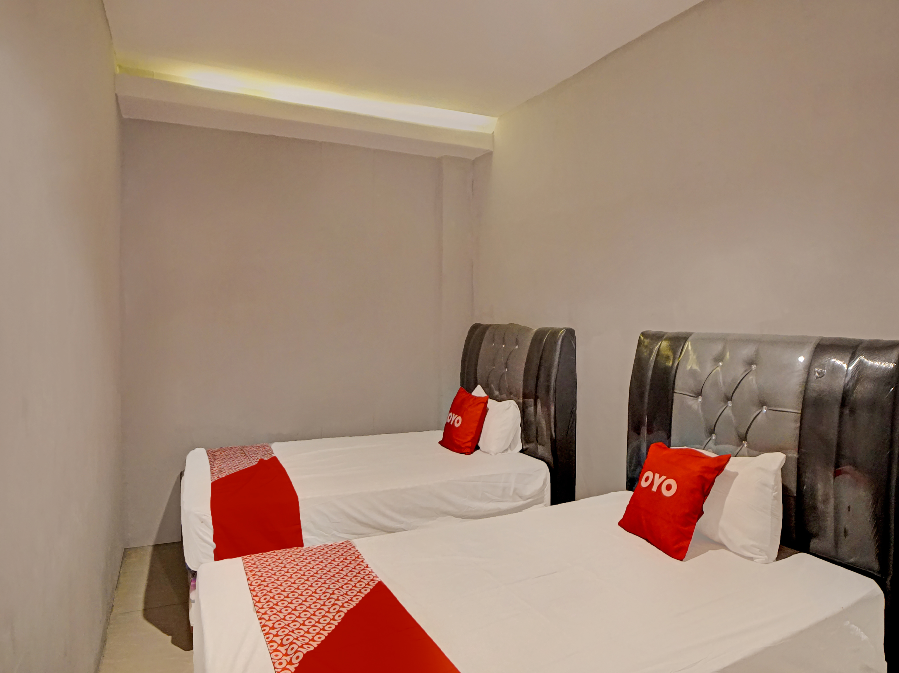 Super OYO 91120 D'ritz Homestay