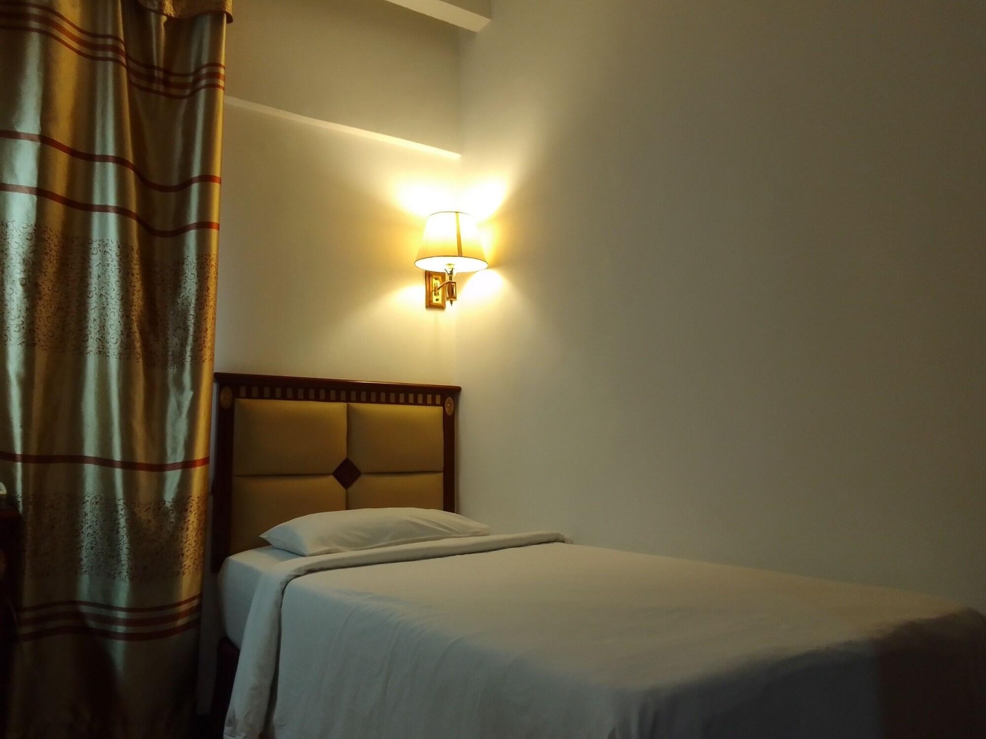 Borneo Suites Hotel
