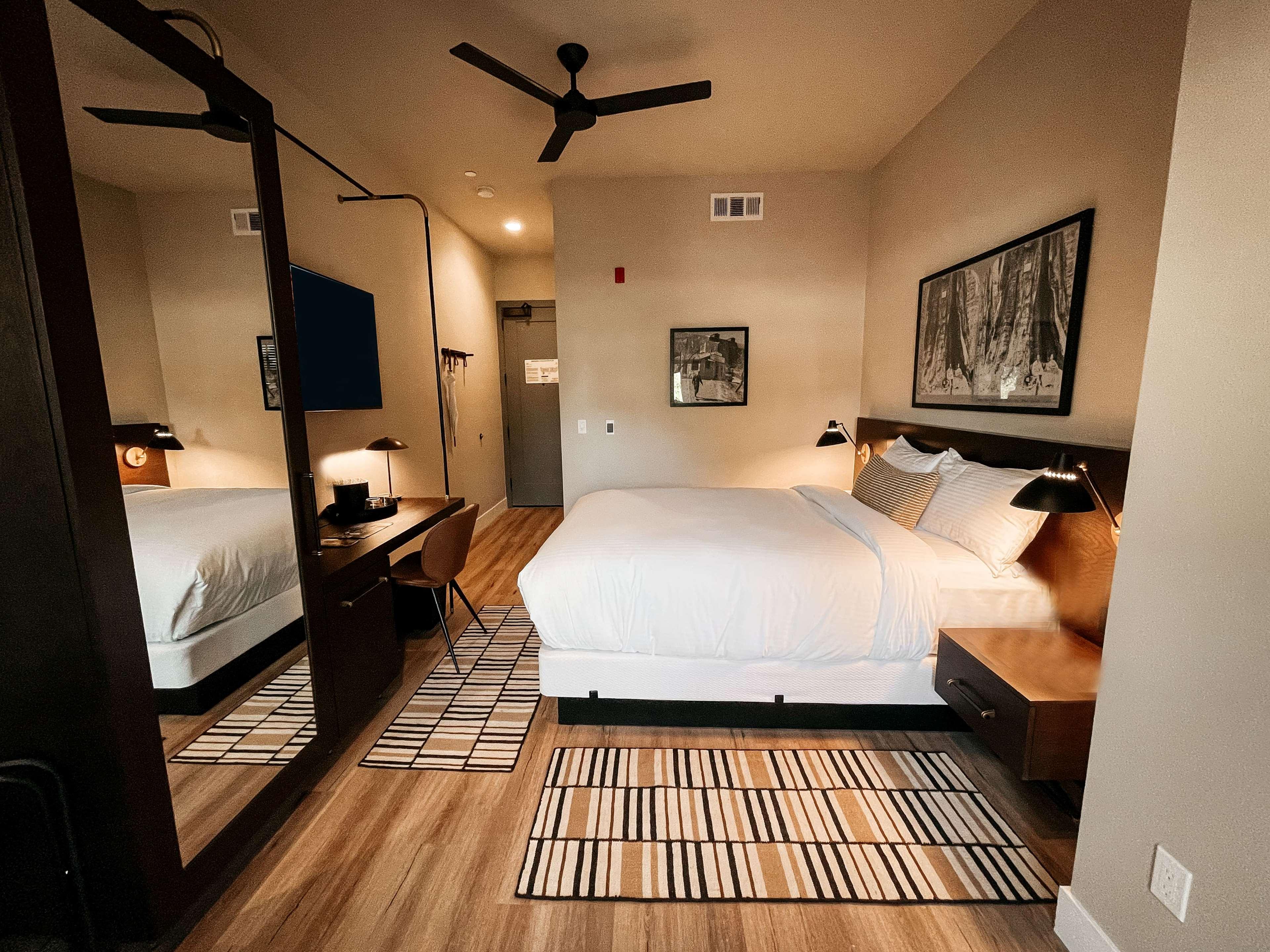 Gateway Hotel & Golf Bungalows Trademark byWyndham