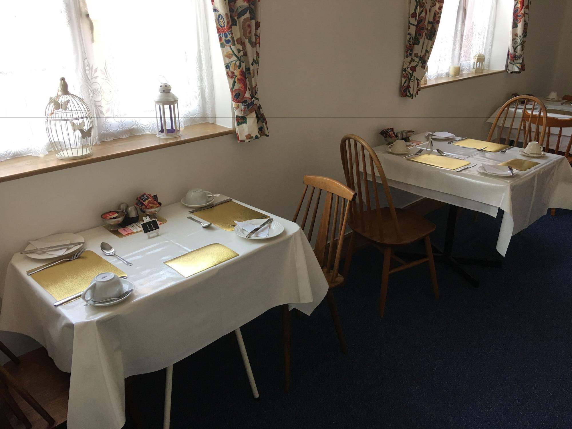 Whiteways Hotel