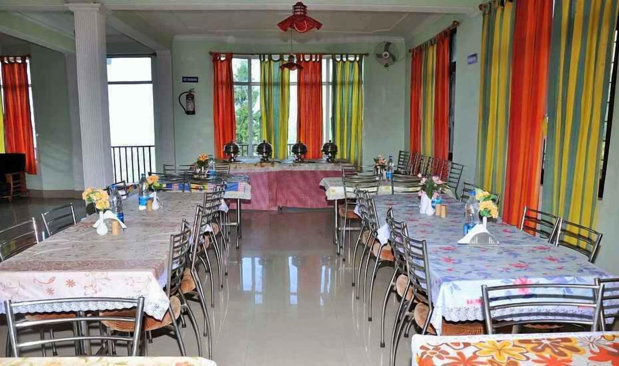 Sahaj Hotel