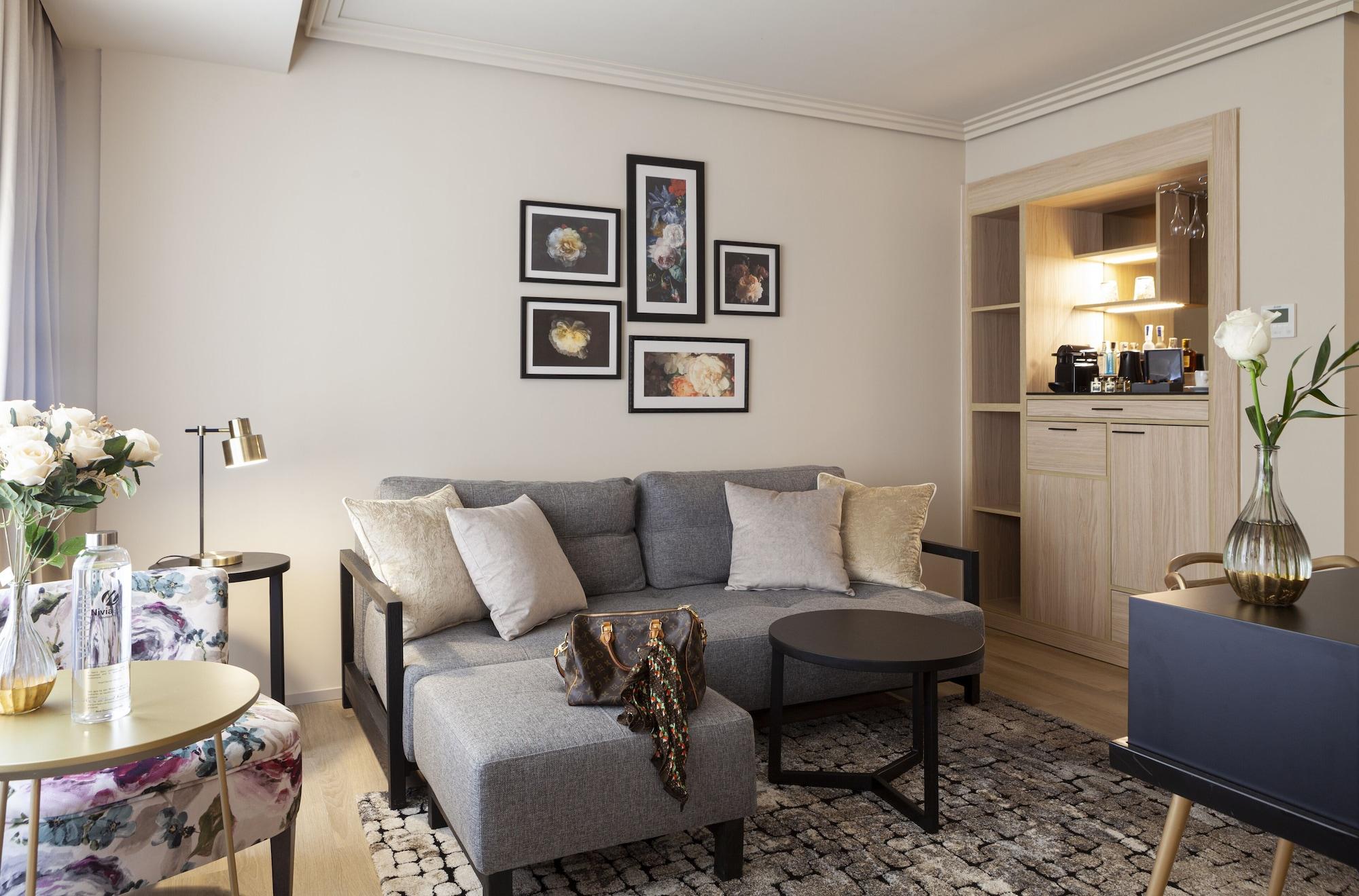 Nivia Born Boutique Hotel by null