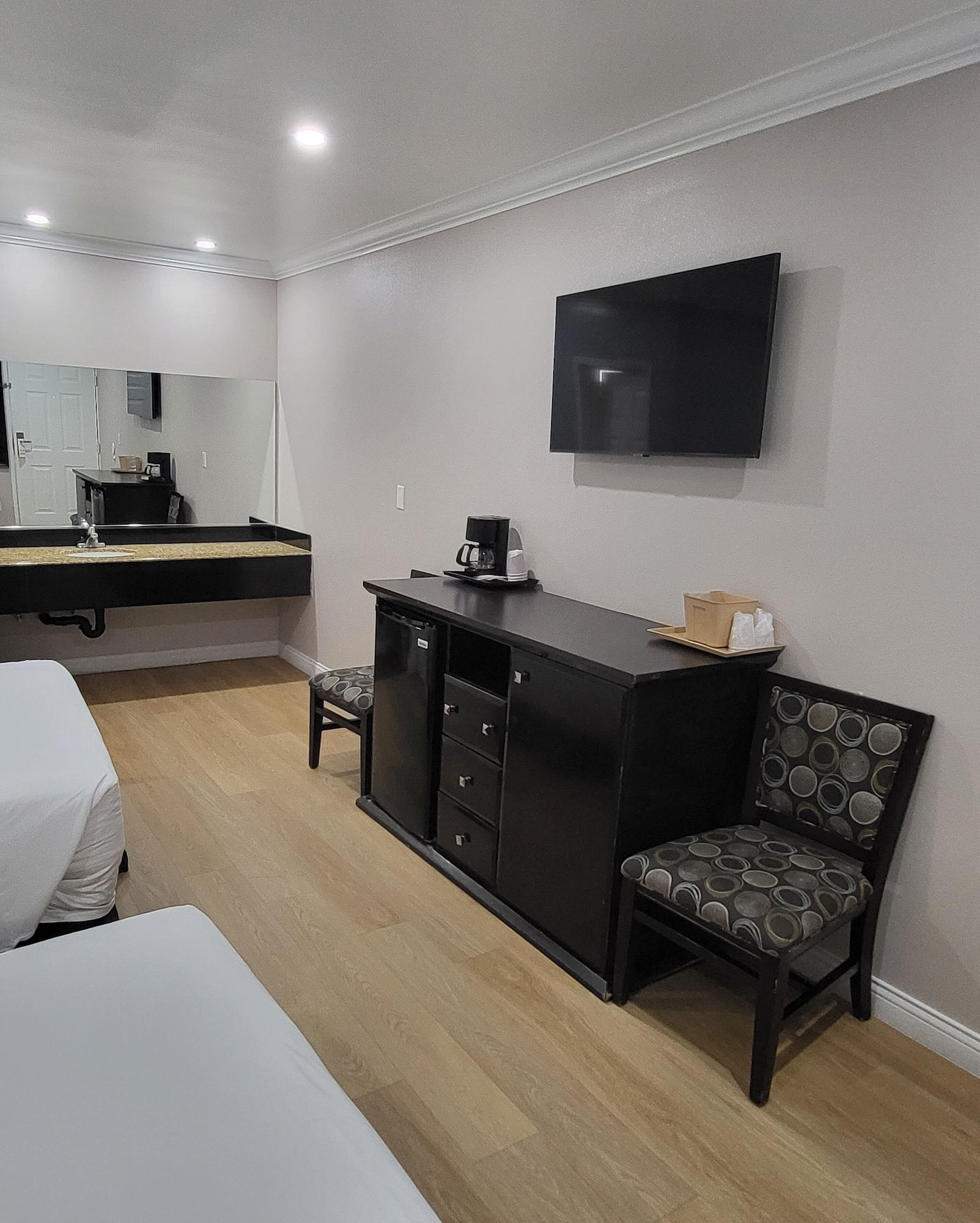Hotel H-Wood