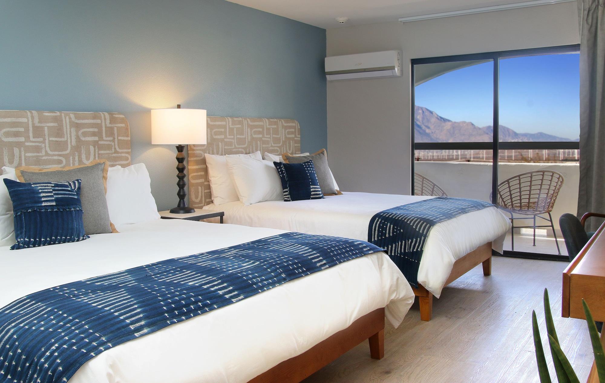 Azure Palm Café by null