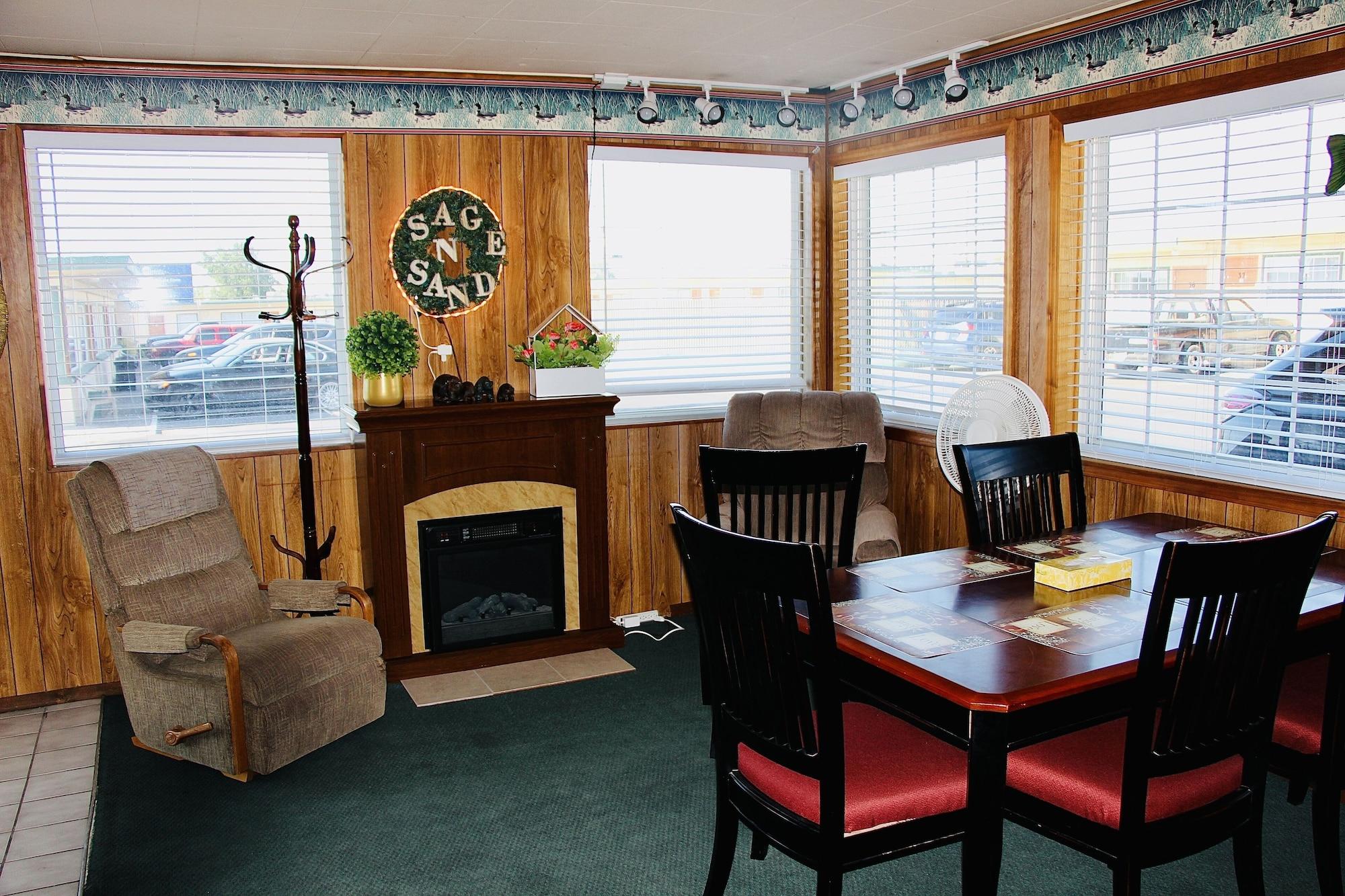 Sage N Sand Motel