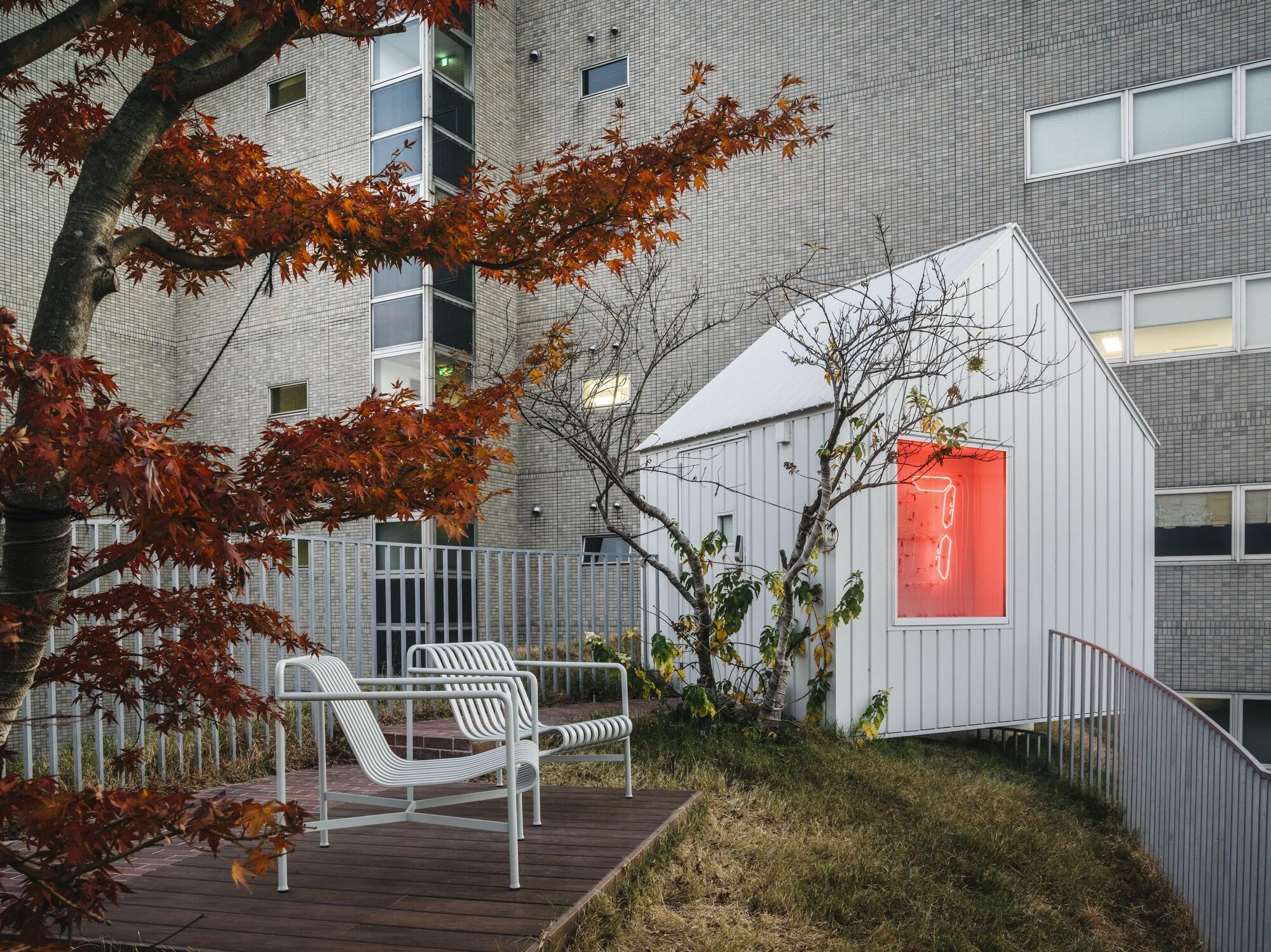 Shiroiya Hotel