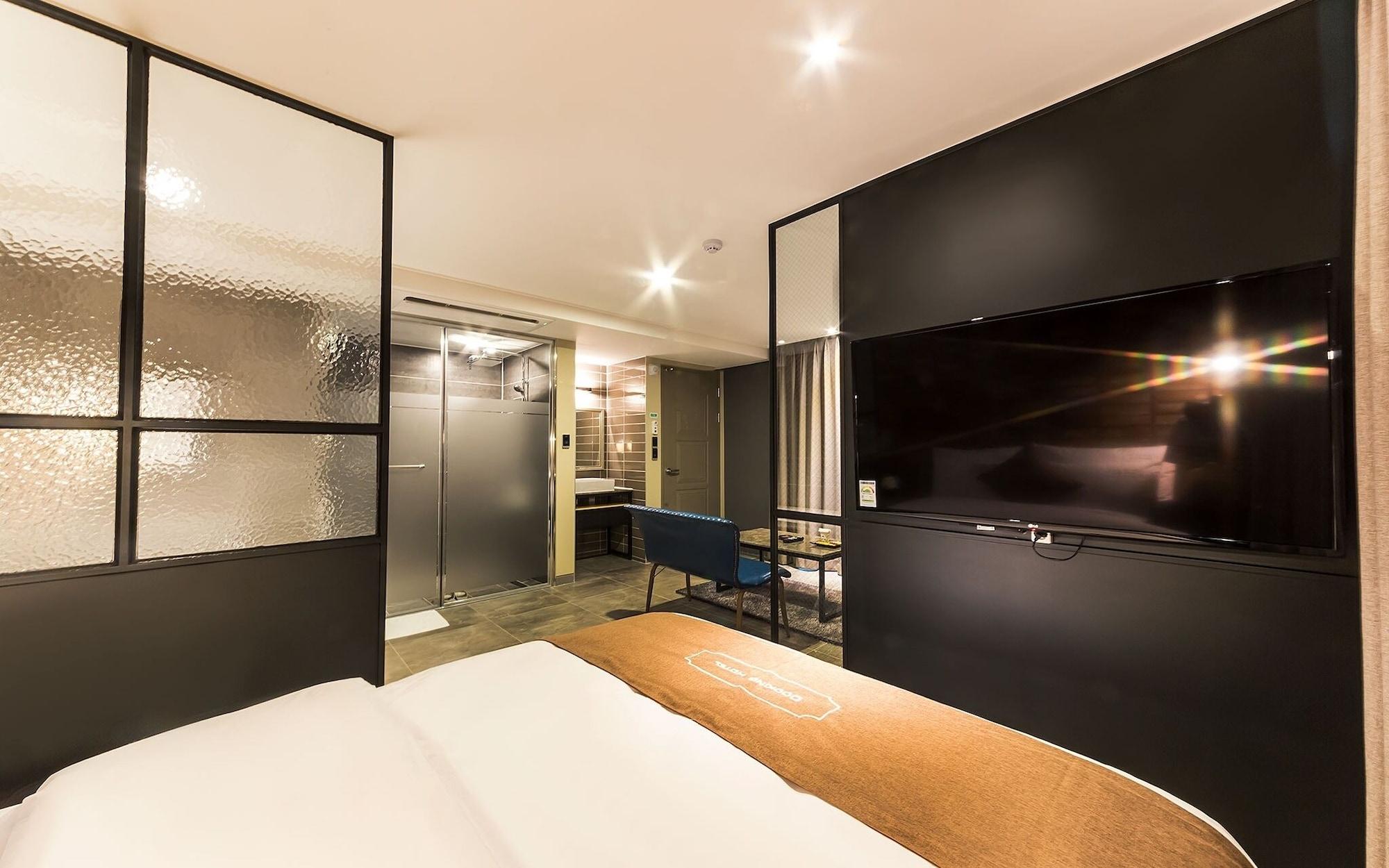 Gimpo Docking Hotel