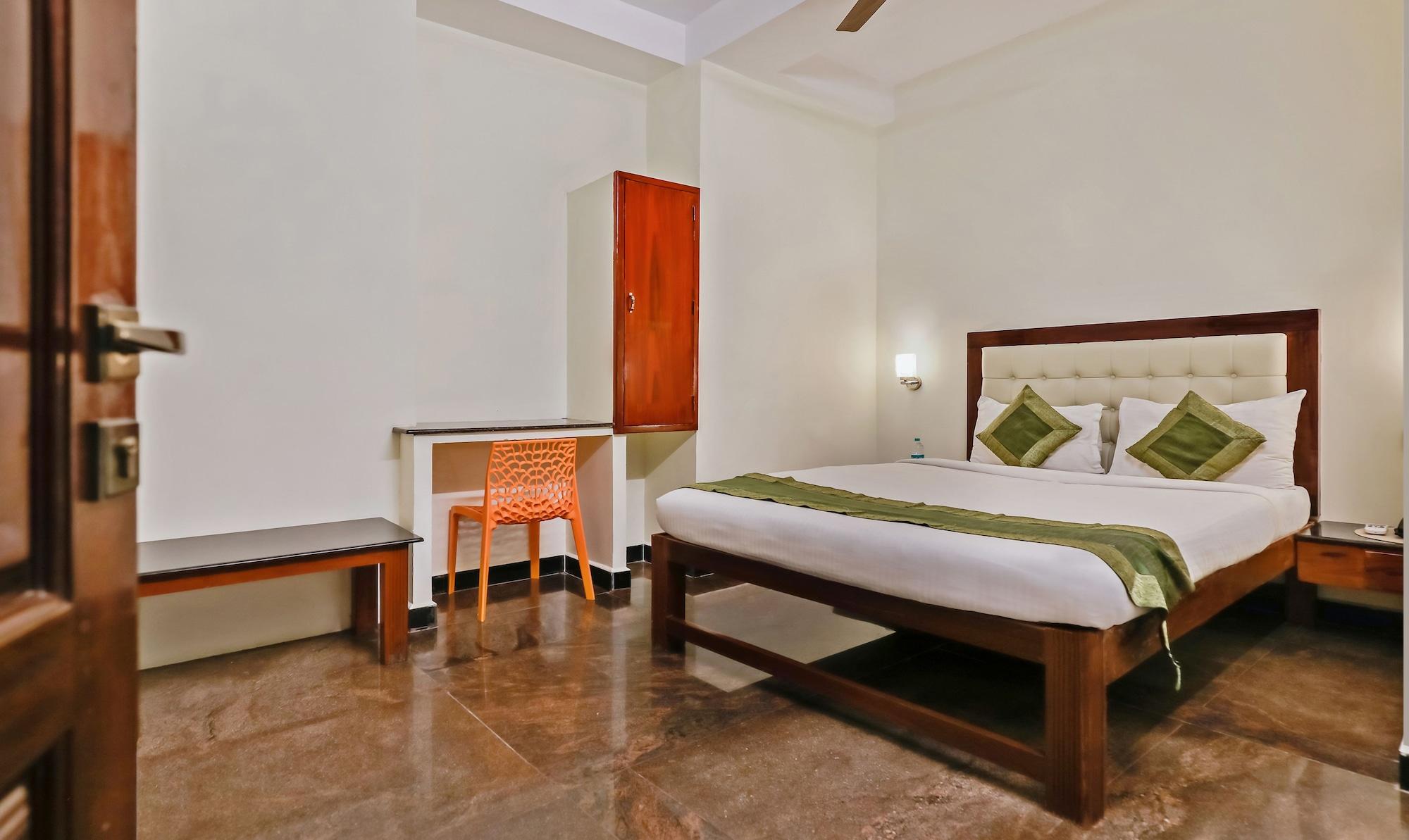 Treebo Prakasam Residency