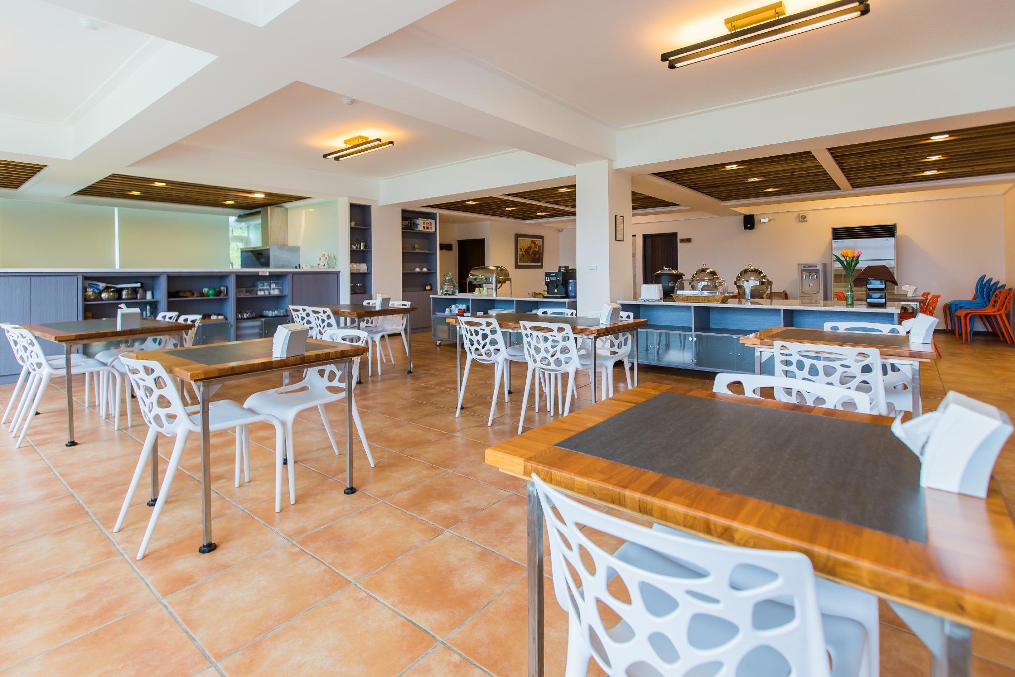 Sun Hola Villa