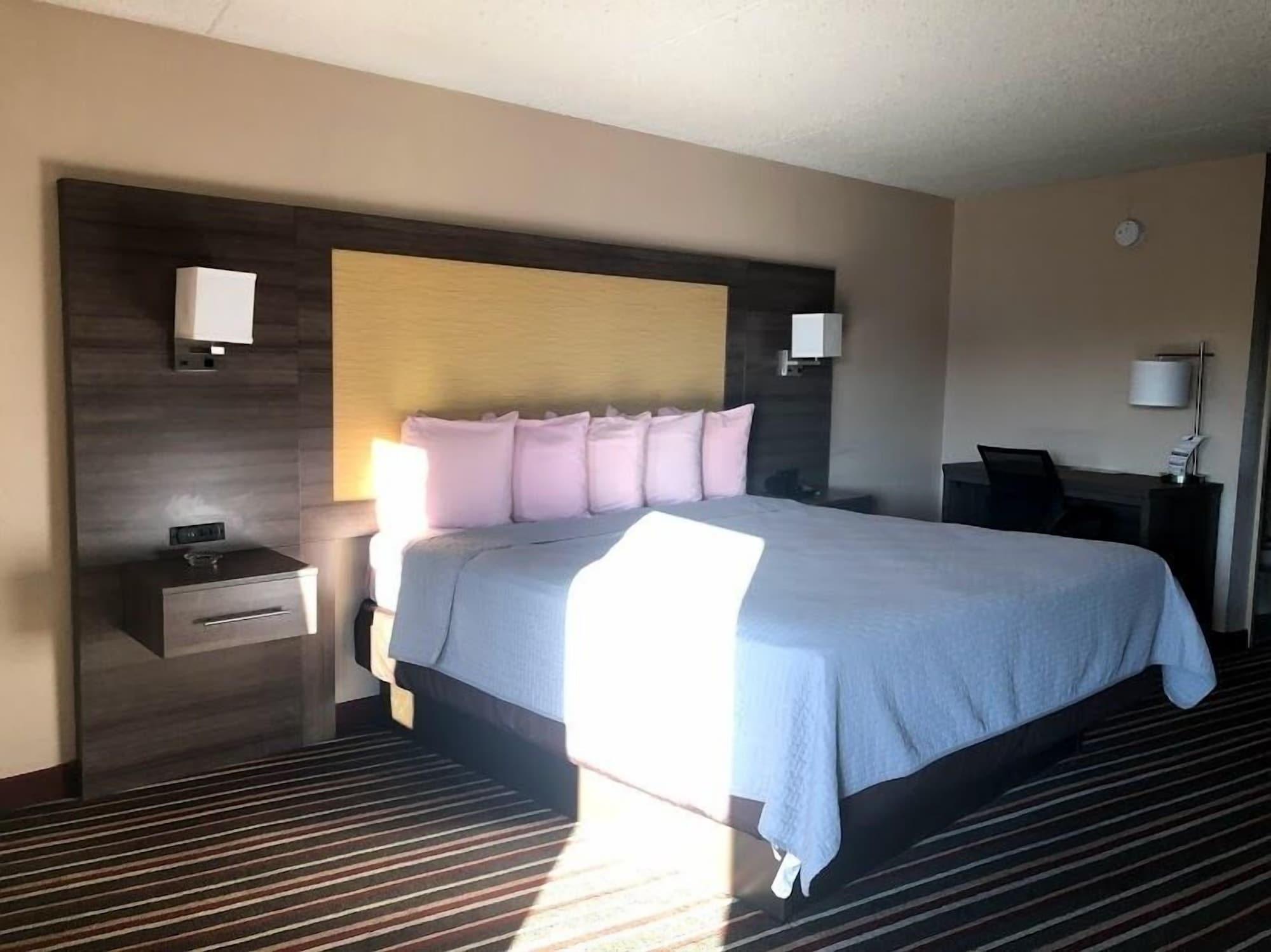 Legacy Inn Sumner