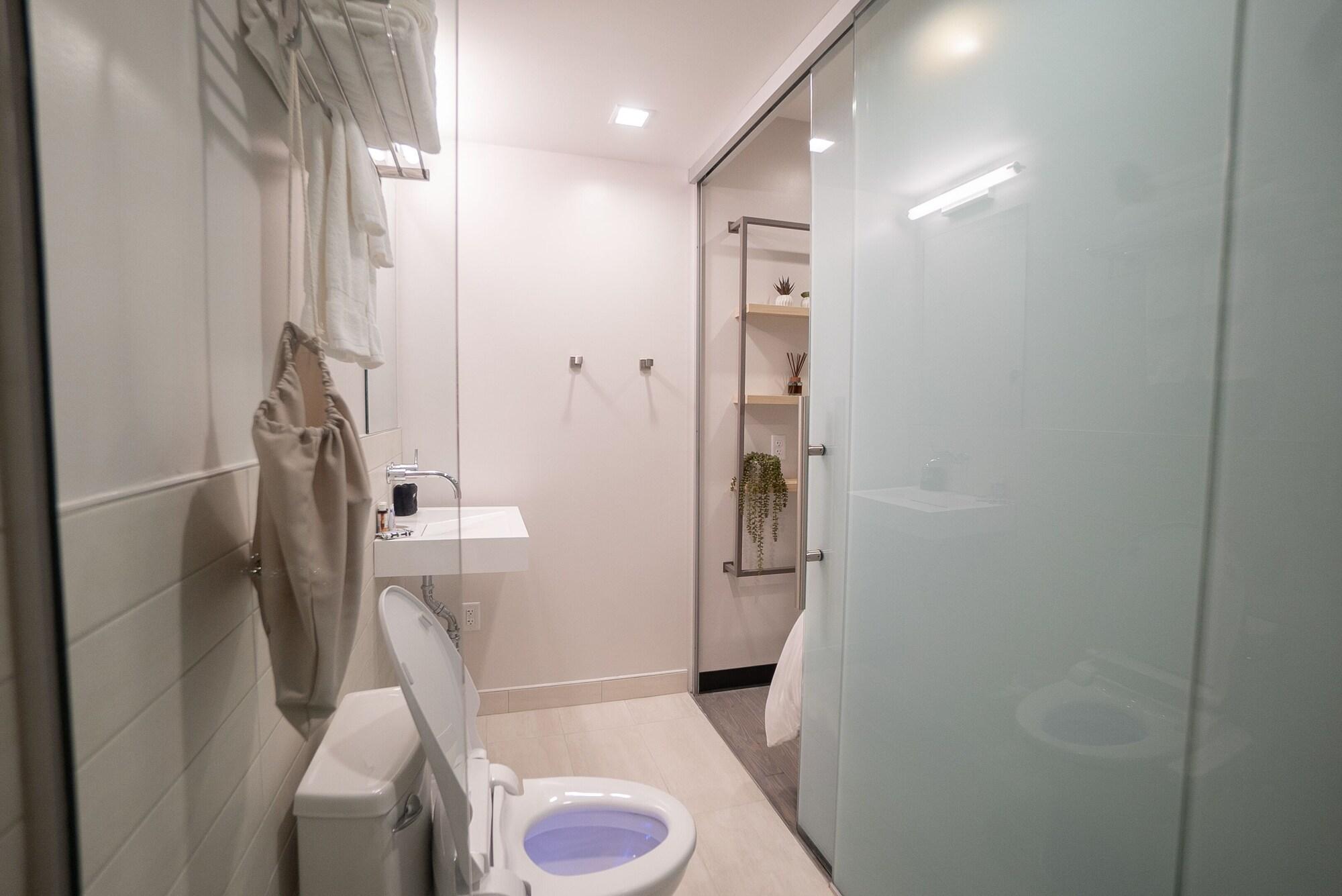 SOVA Micro-Room & Social Hotel by null