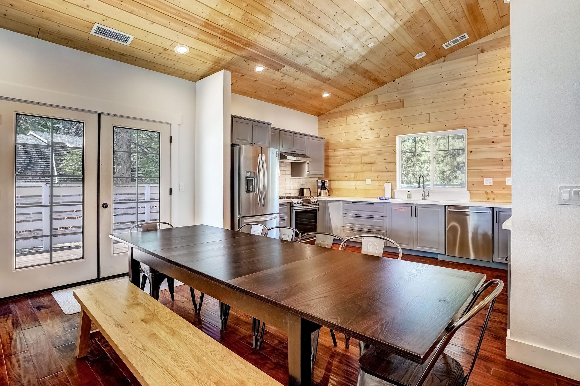 Amachen Cabin
