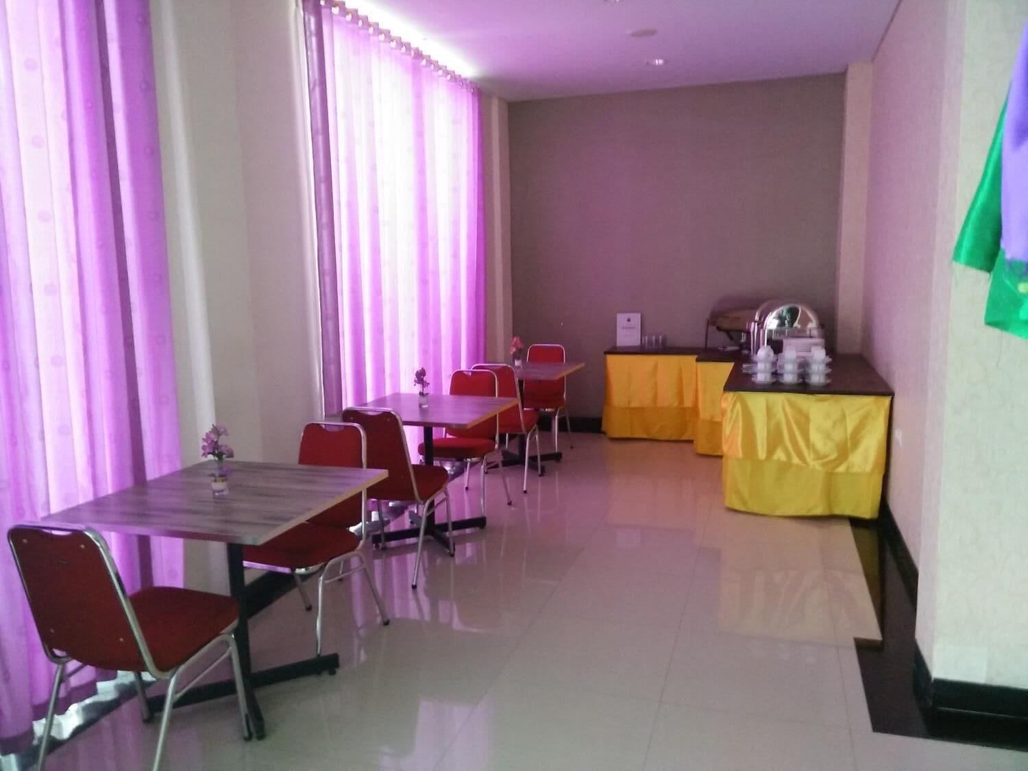 Atria Inn
