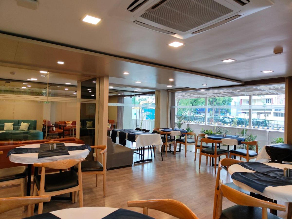 Kanak Beacon Hotel