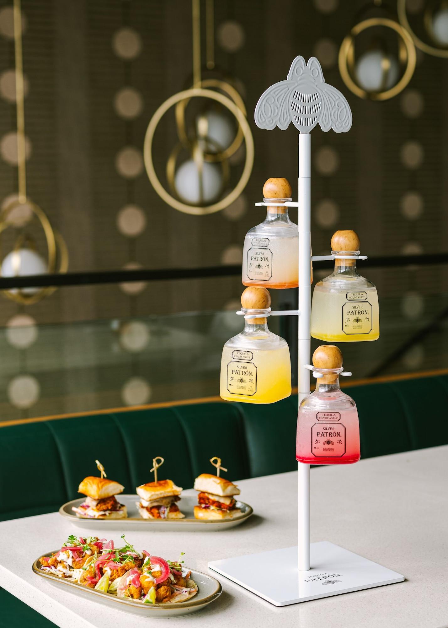 The Lum Hotel Los Angeles Stadium District by null