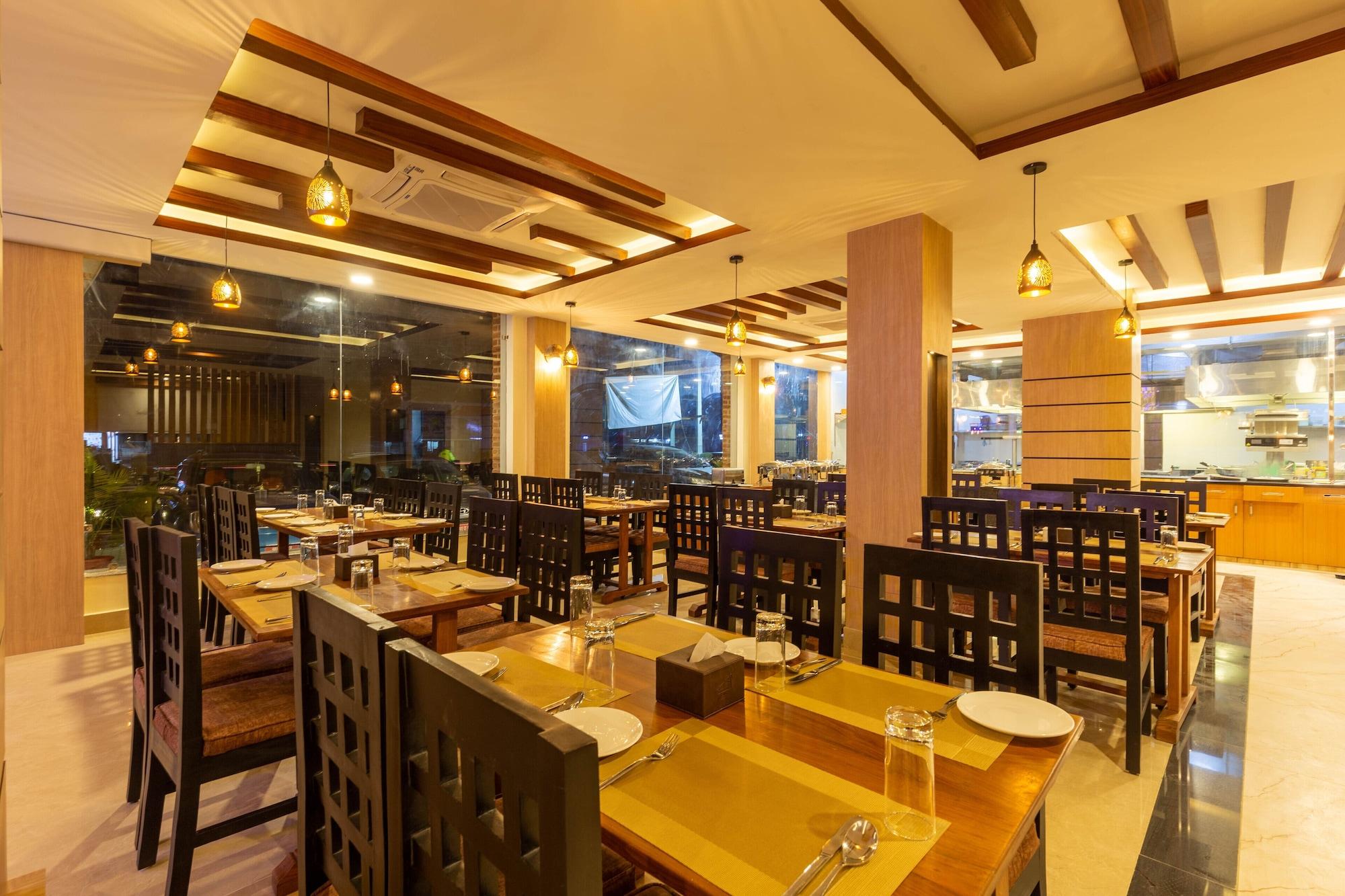 Chitwan Midtown Resort