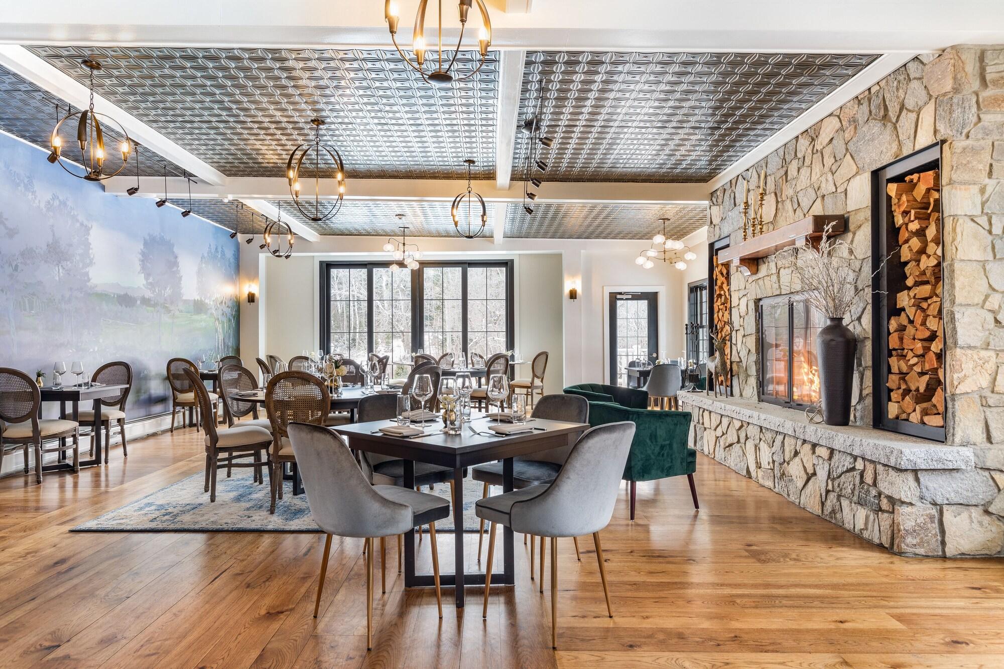 The Hermitage Inn by null