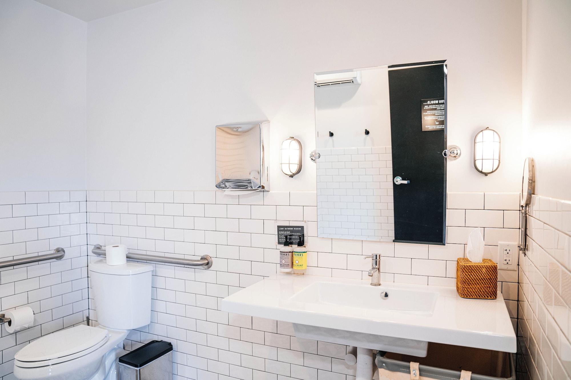 Amigo Motor Lodge by null Amigo Motor Lodge by null