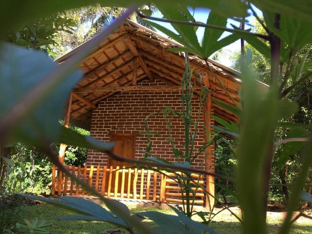 Room 3, The Grand Leisure Villa, Embilipitiya