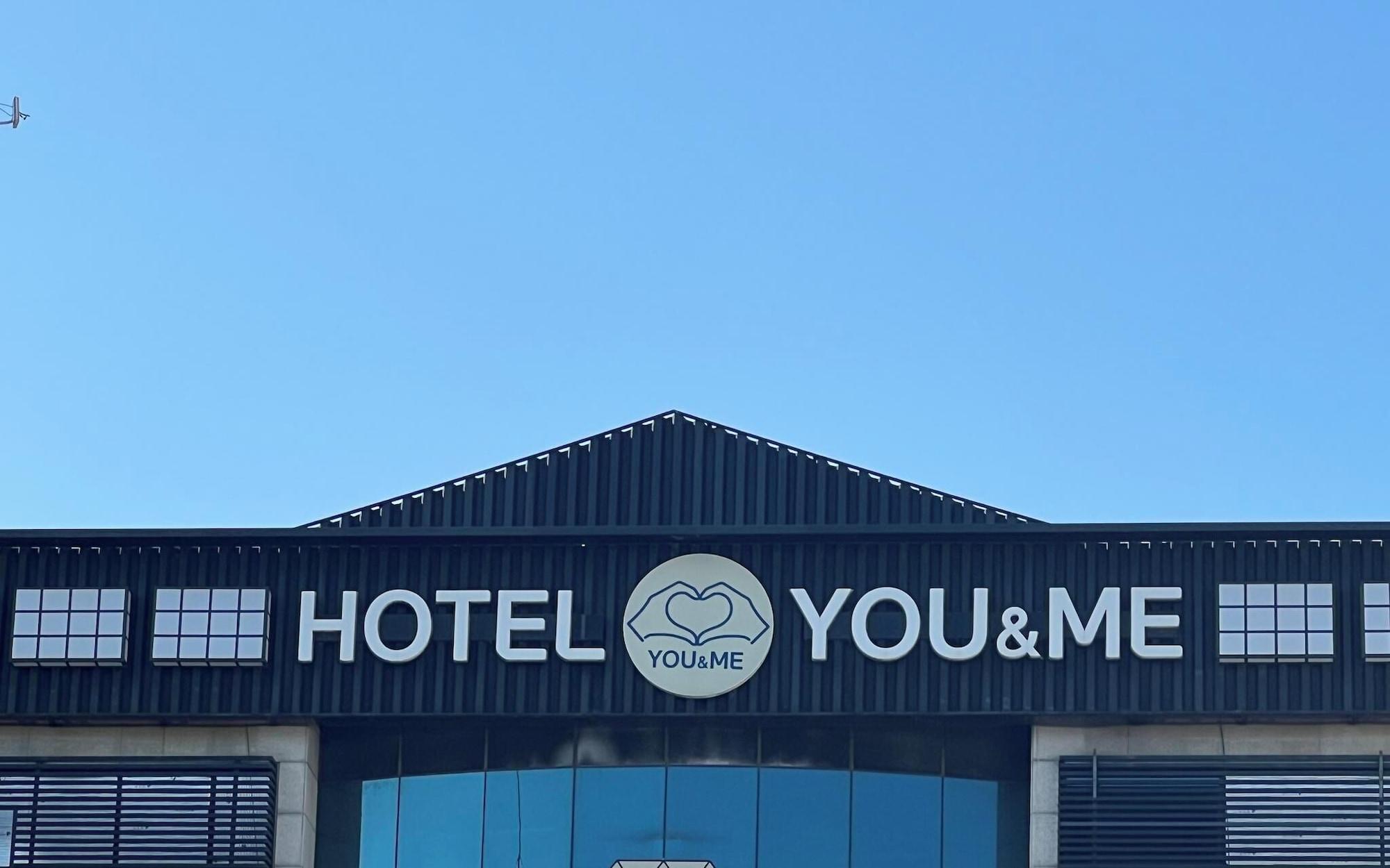 Bundang Yatap You and Me Hotel