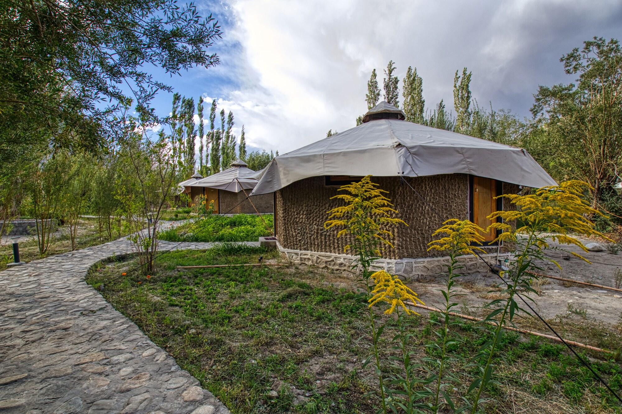 General view 3, Chalet Seabuckthorn, Leh