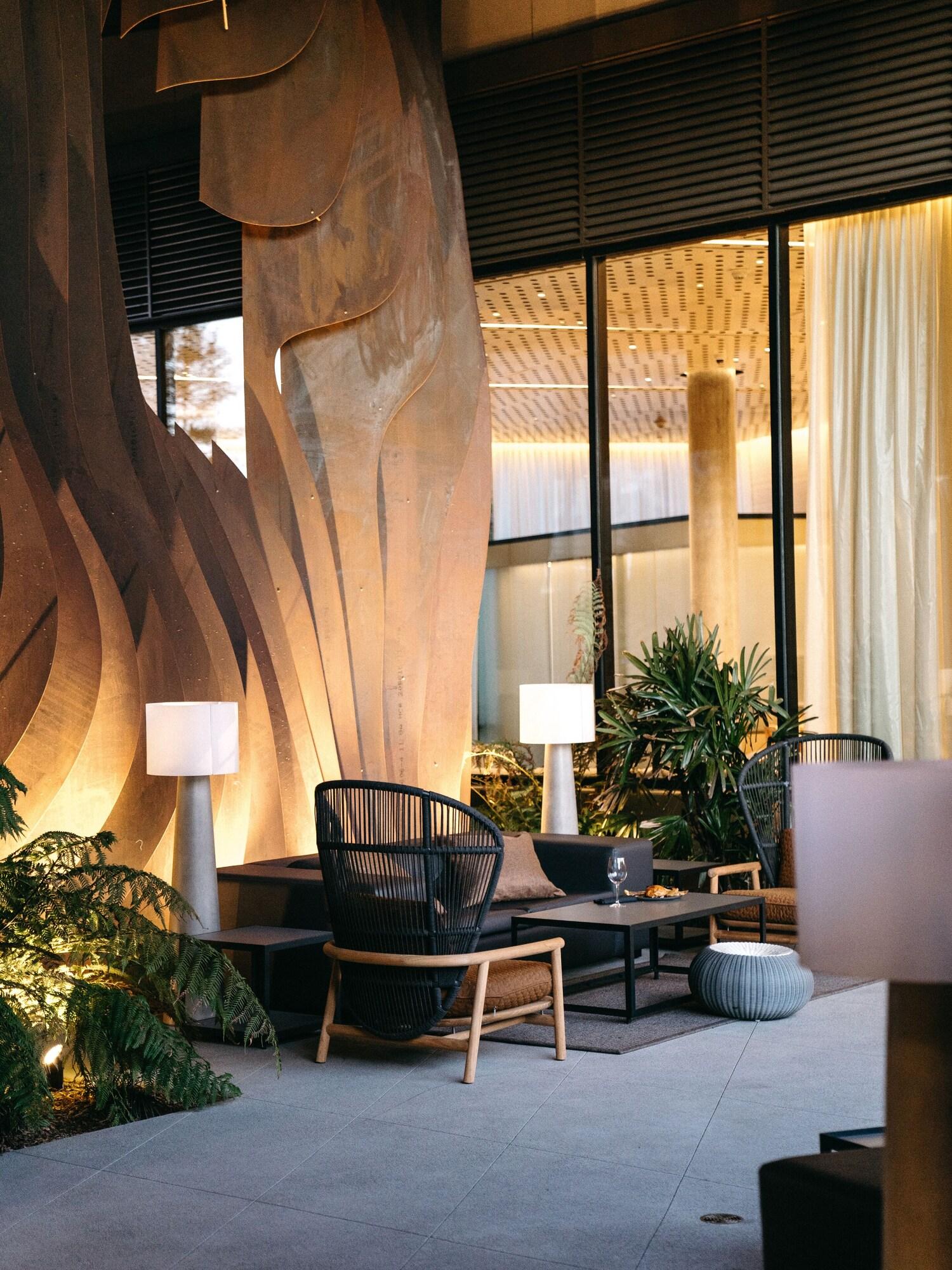 TETRA Hotel, Autograph Collection by null