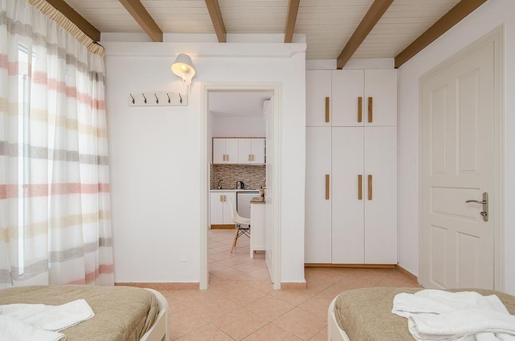Antonia Studios