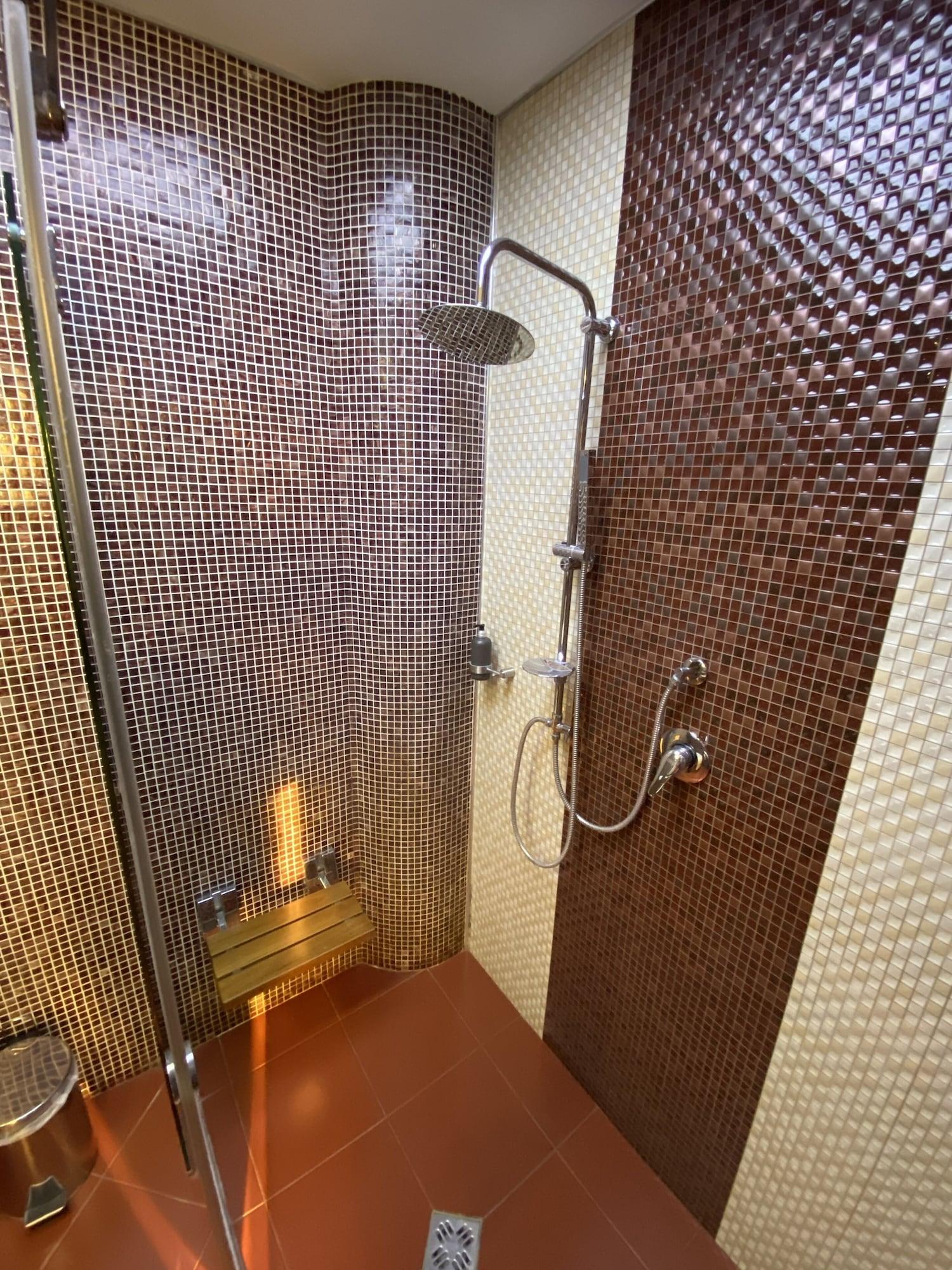 The Red Bricks Hotel