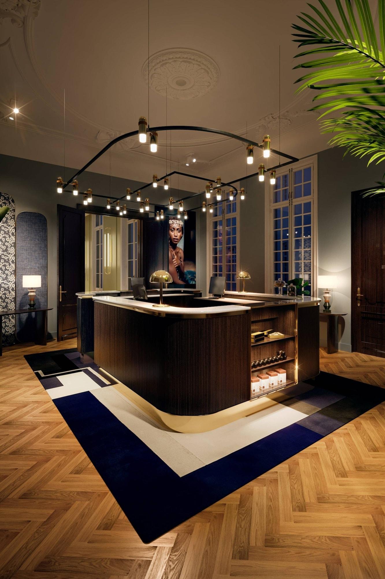 Sapphire House Antwerp, Autograph Collection by null