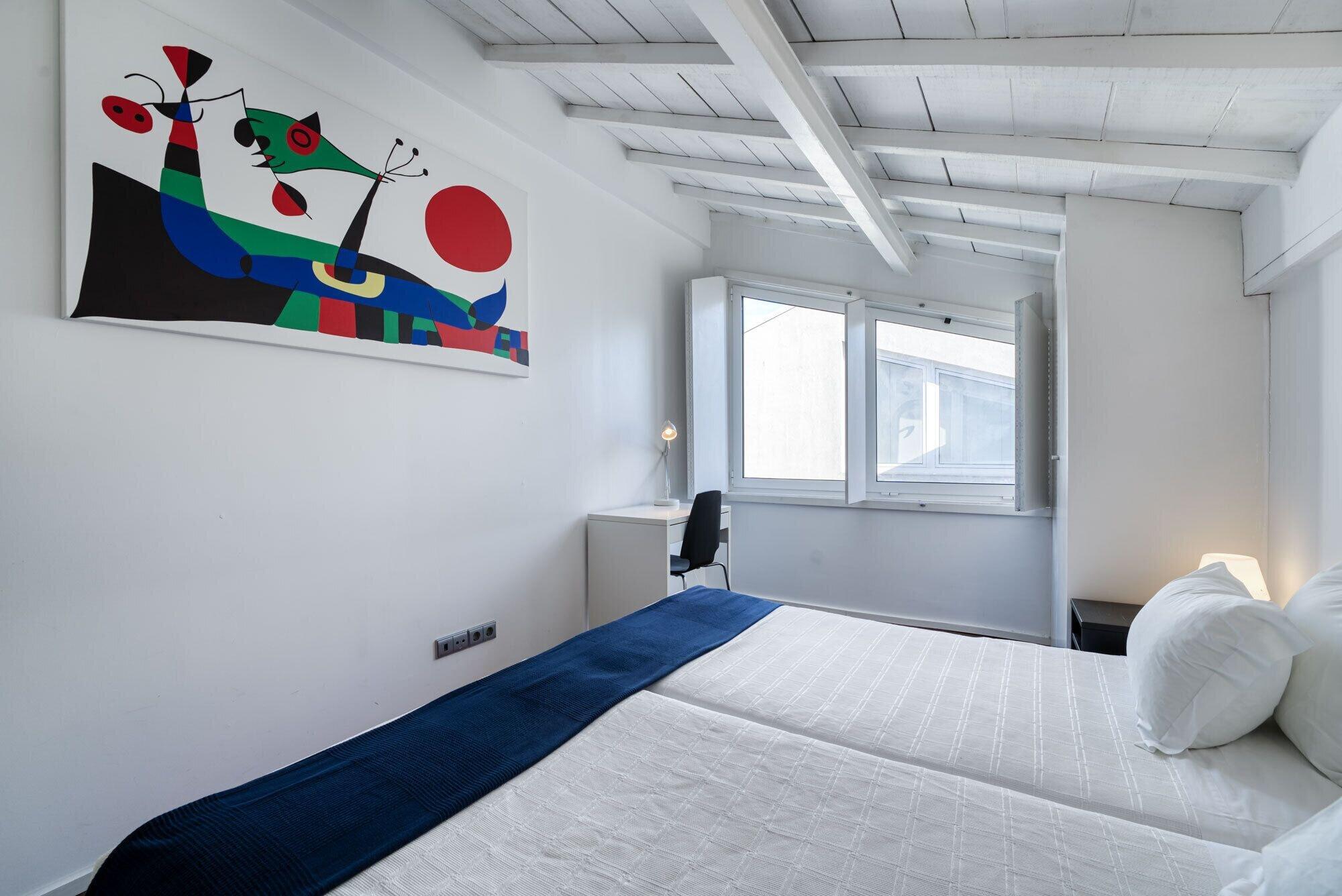 Olala Fine Arts Studios