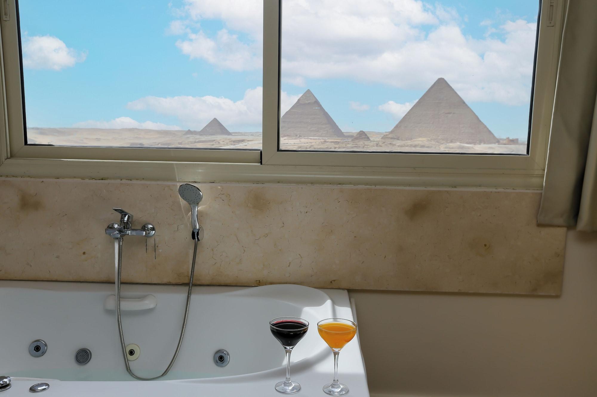 Point Pyramids View Inn