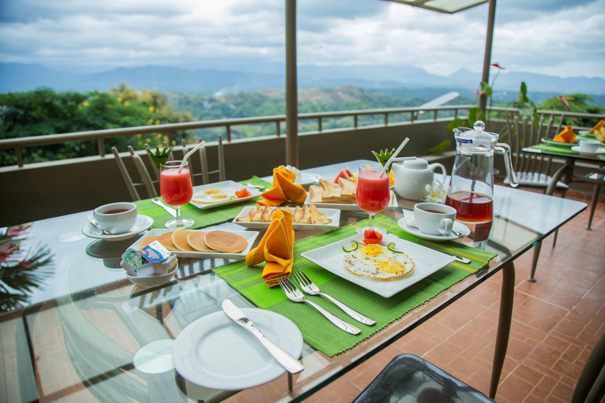 Range Hotel Kandy