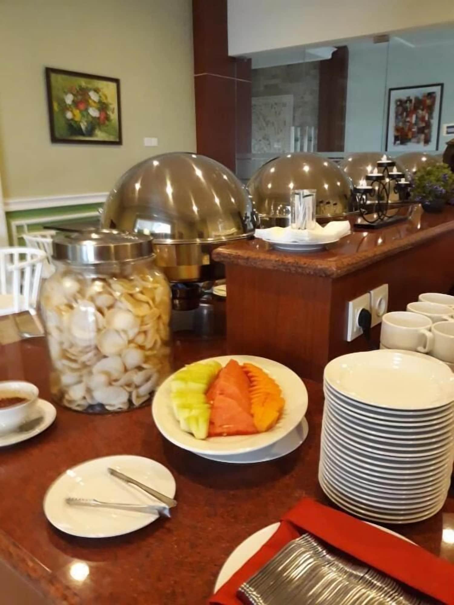 Hotel Tosan Solo Baru