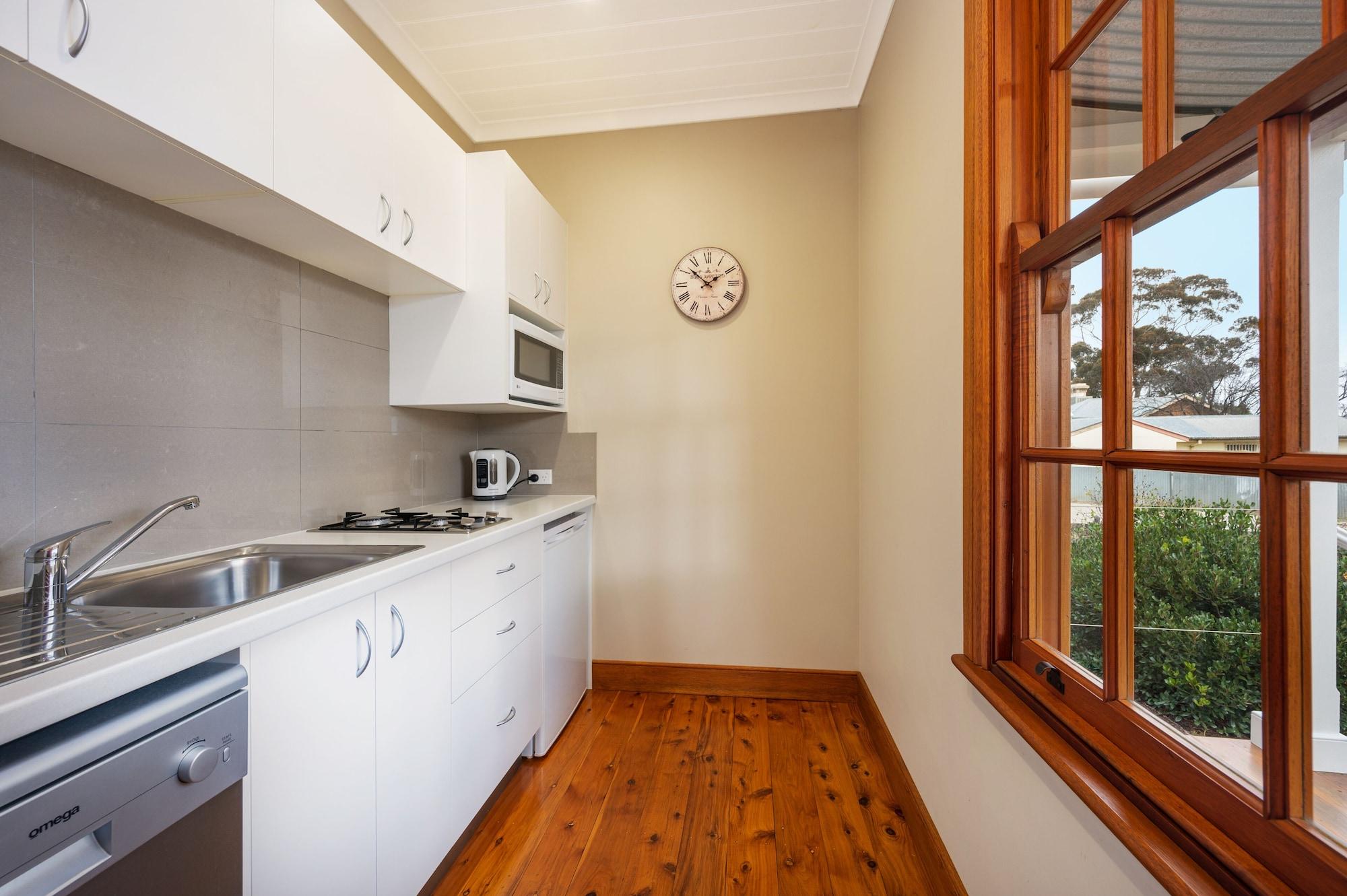 Room 5, Telegraph Station, Mid-Western Regional - Pt A