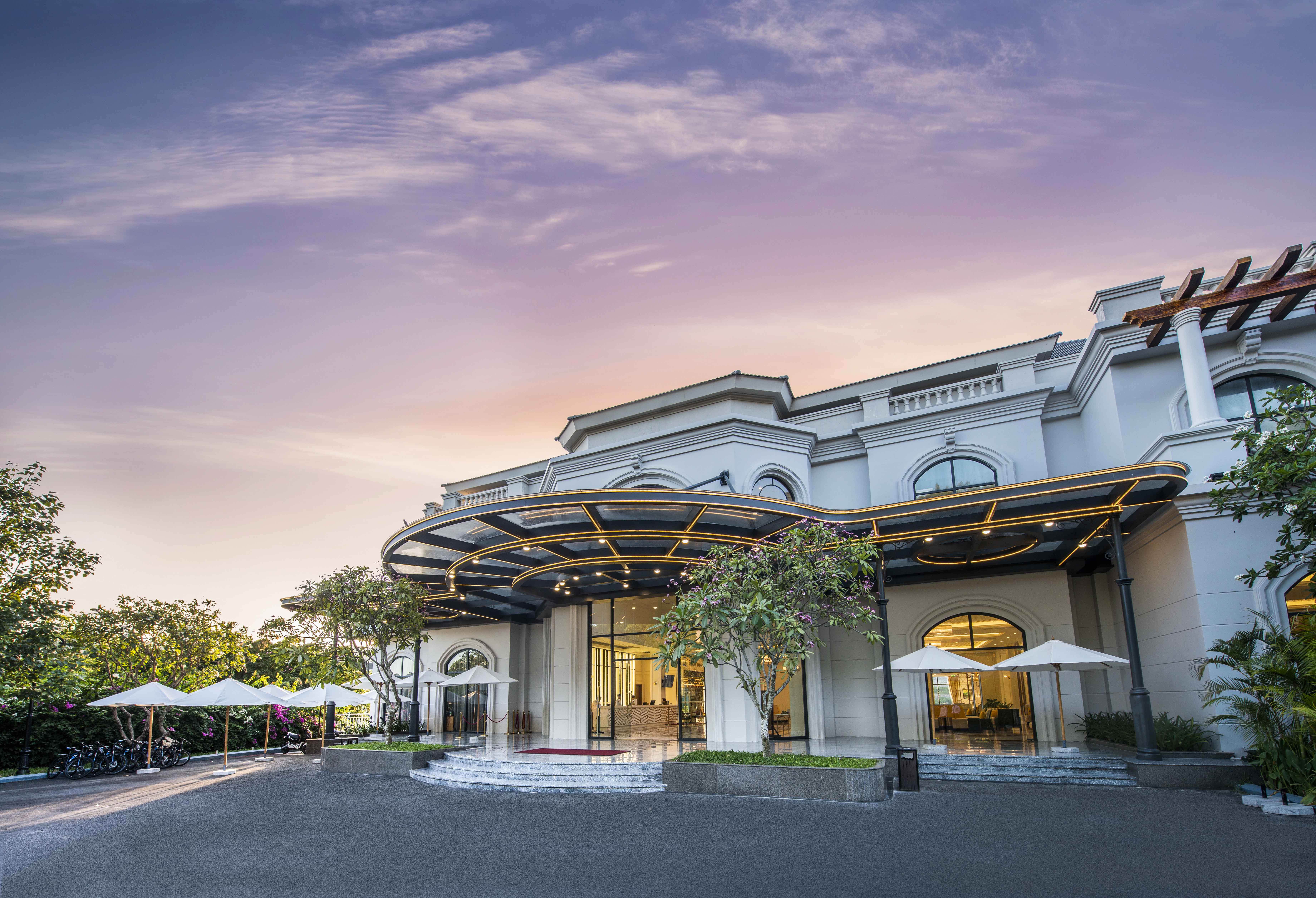 Vinpearl Discovery Golflink Nha Trang - photo