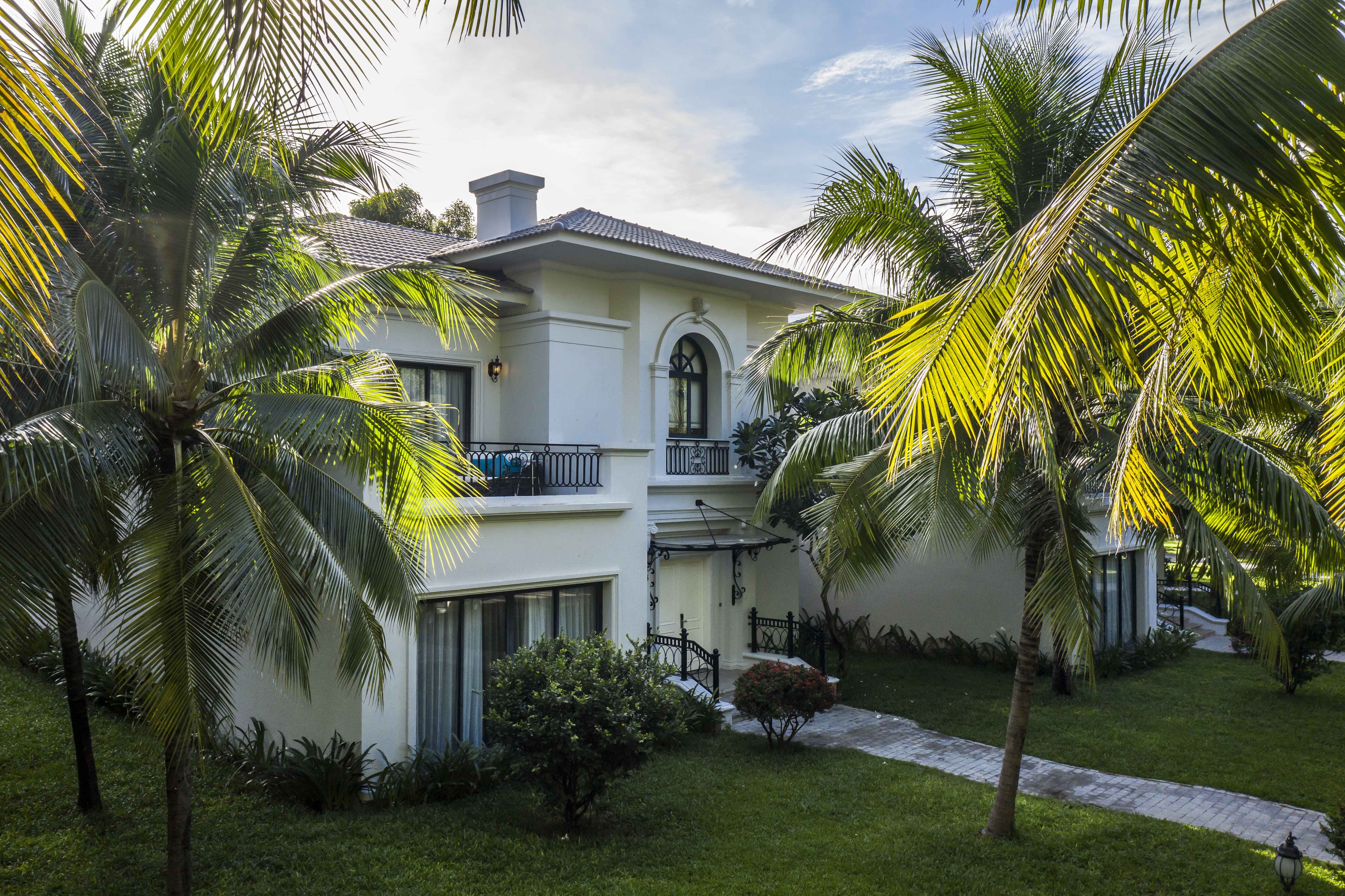 Vinpearl Discovery Golflink Nha Trang - photo