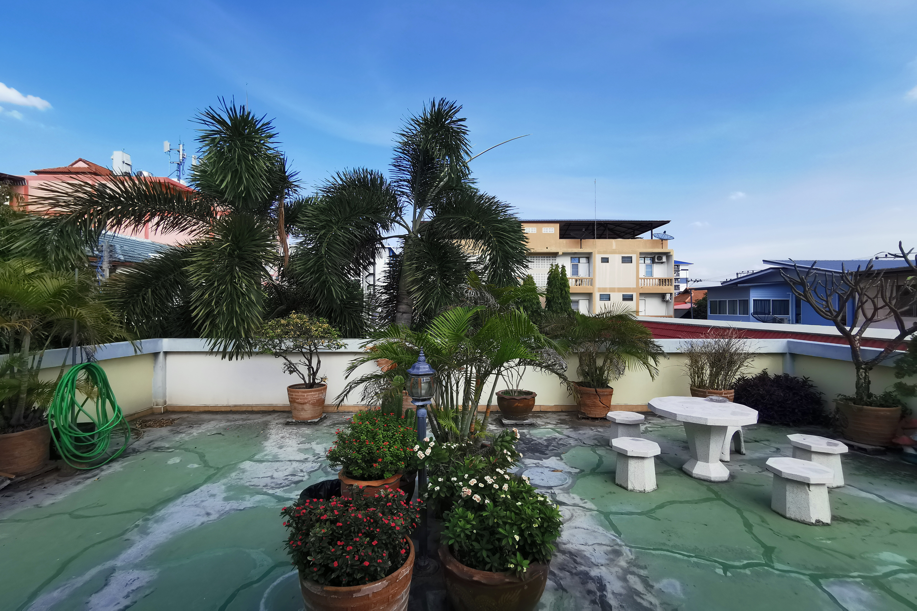 Samiya Guesthouse by ZUZU