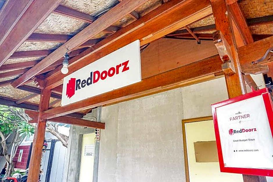 Reddoorz Near Penimbangan Beach Singaraja