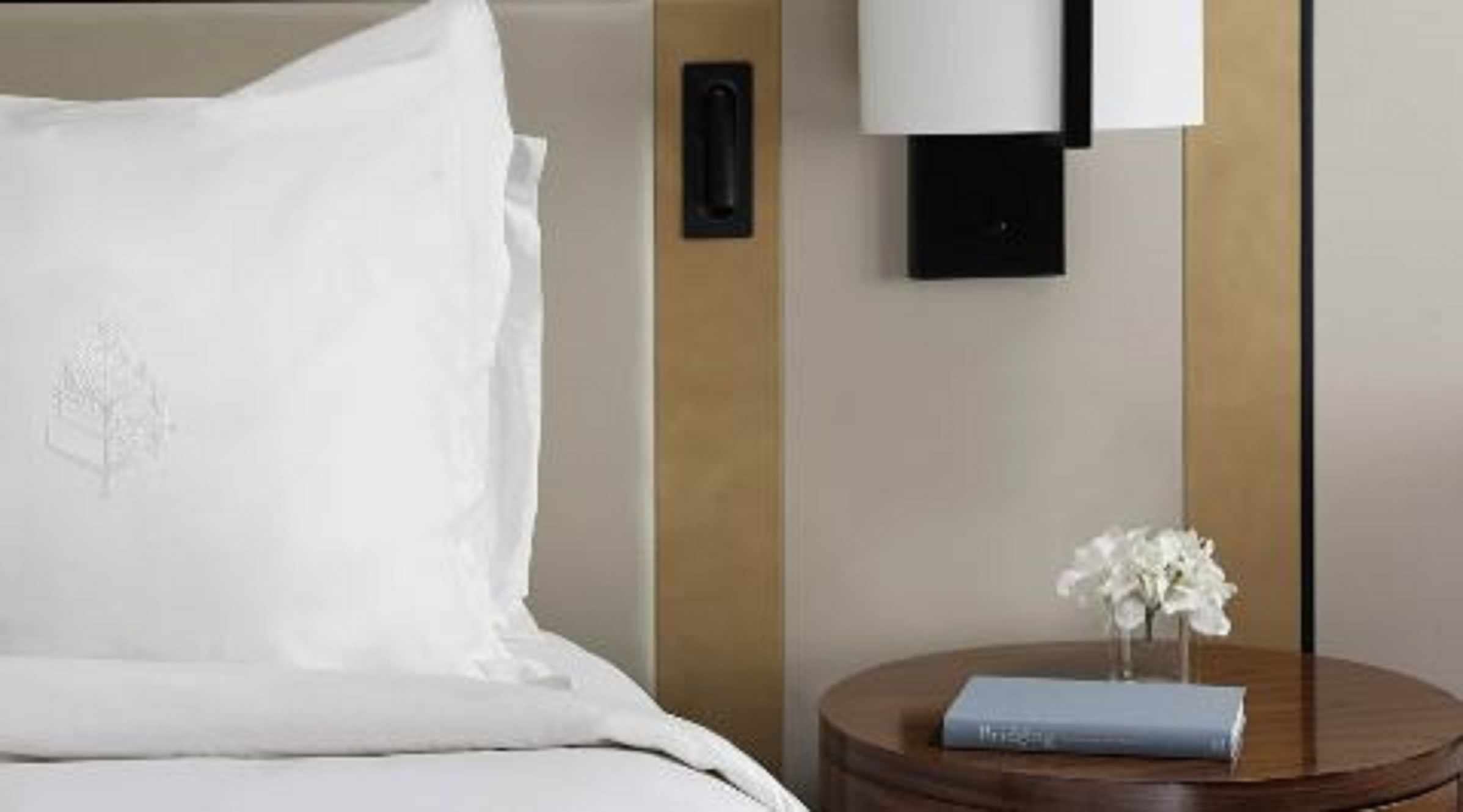 Four Seasons Hotel Nashville by null