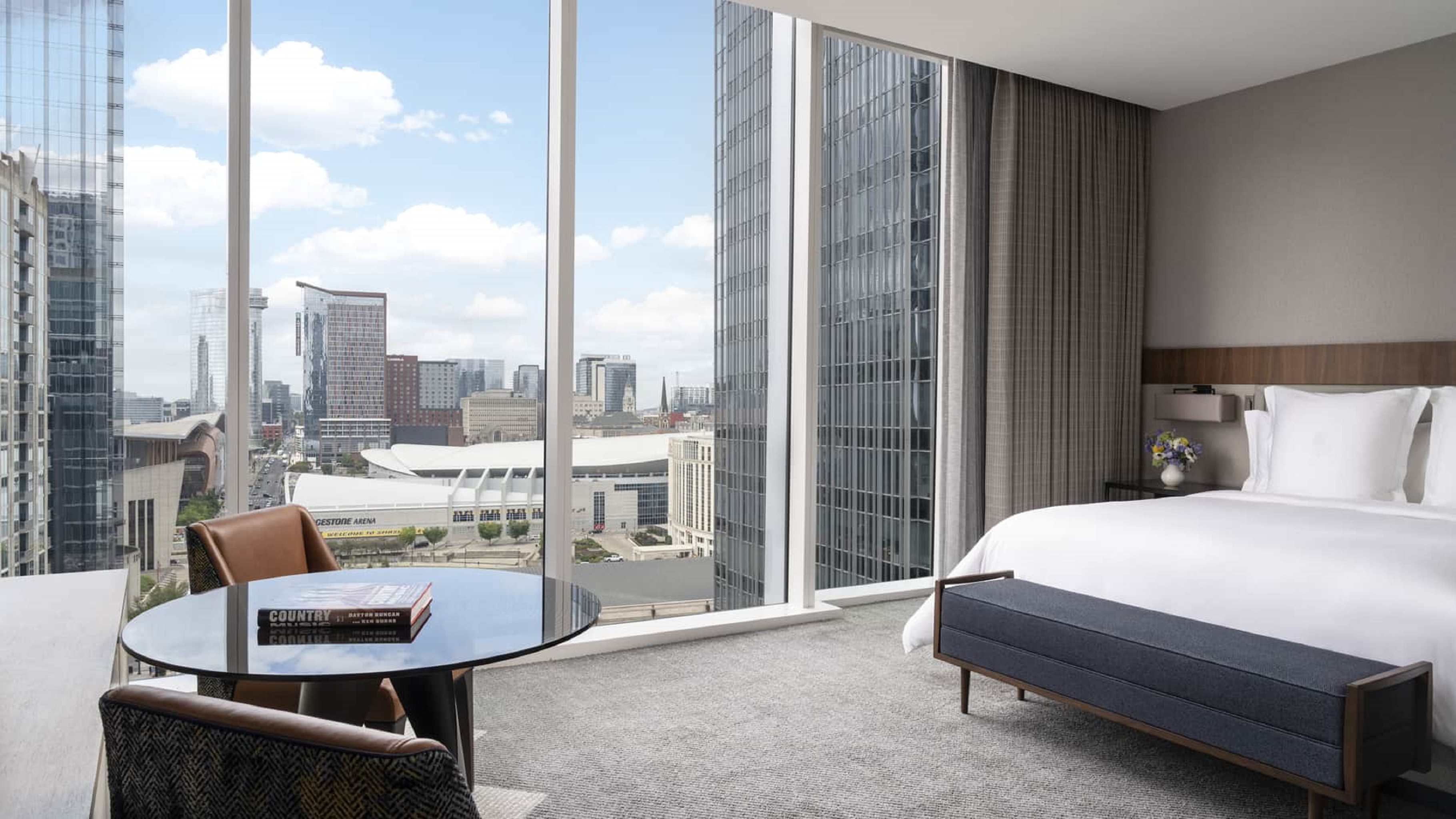 Four Seasons Hotel Nashville by null