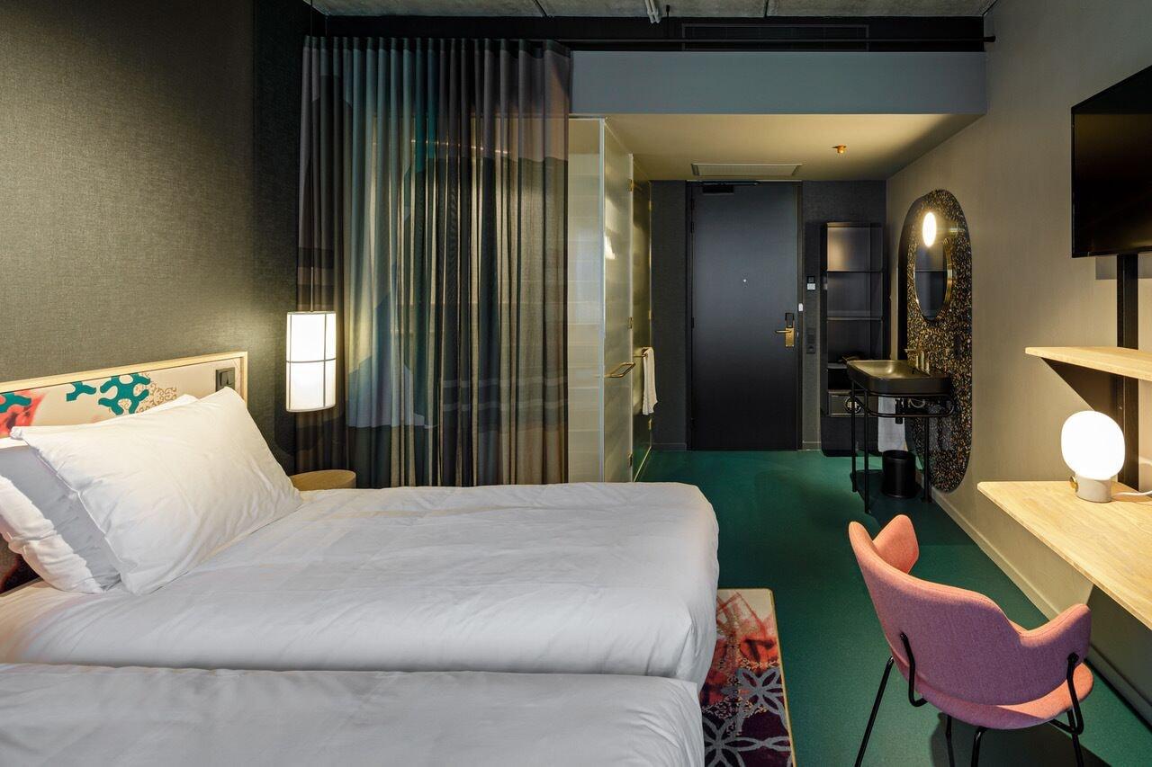 Double room with romantic decoration