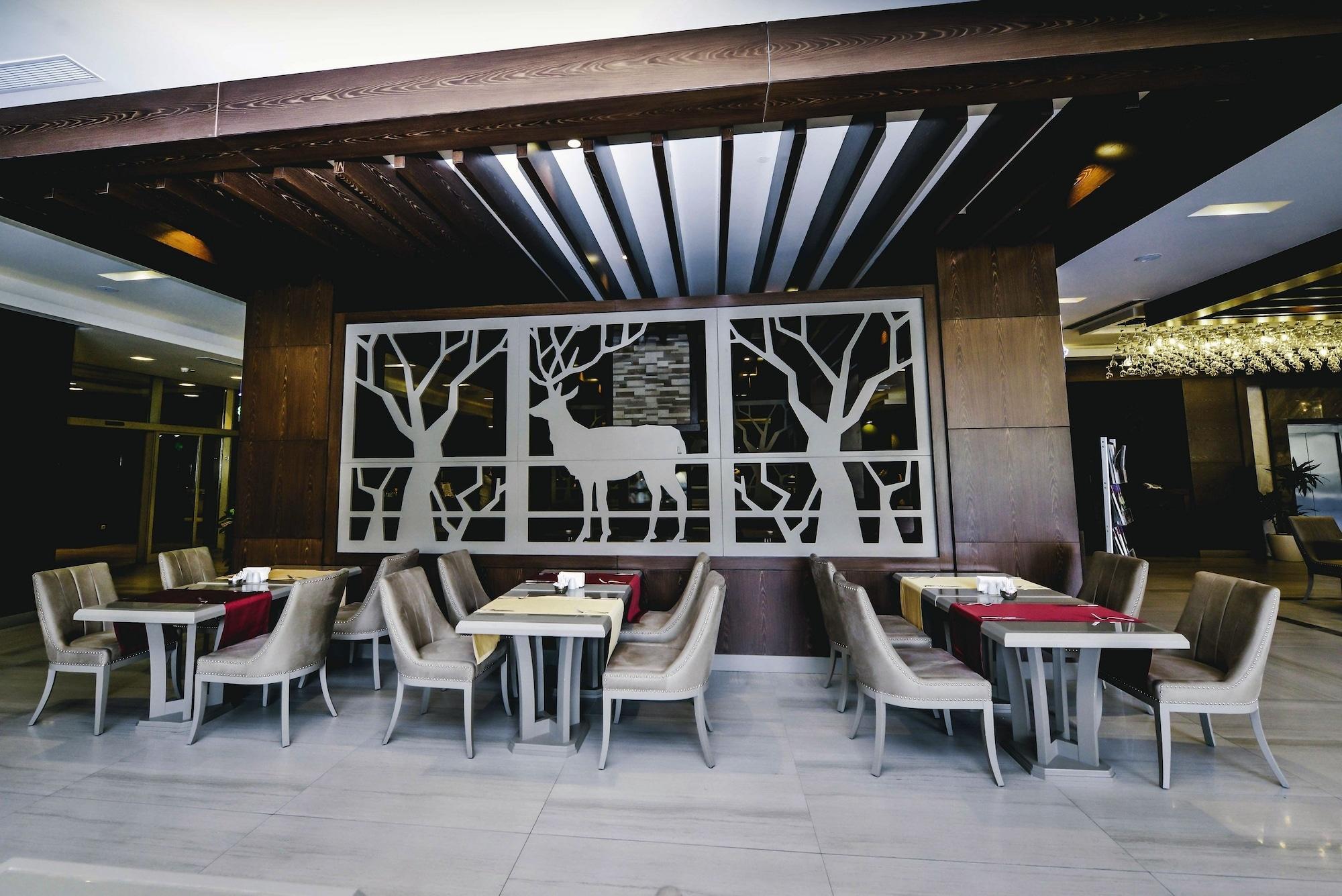 Qafqaz Tufandag Mountain Resort Hotel