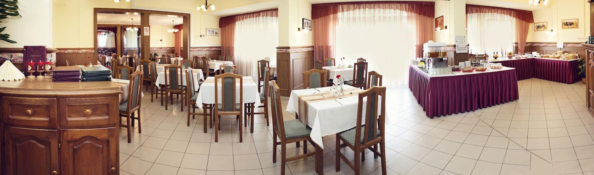 Hotel NapfÃ©ny