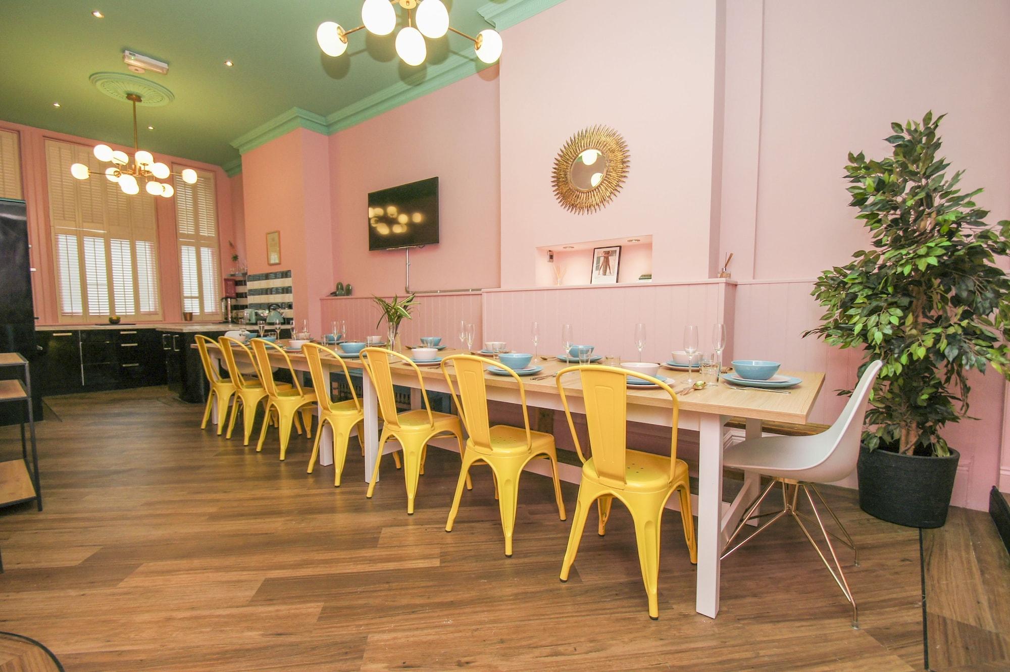 Brighton Lanes Townhouse Central by Brighton Holi