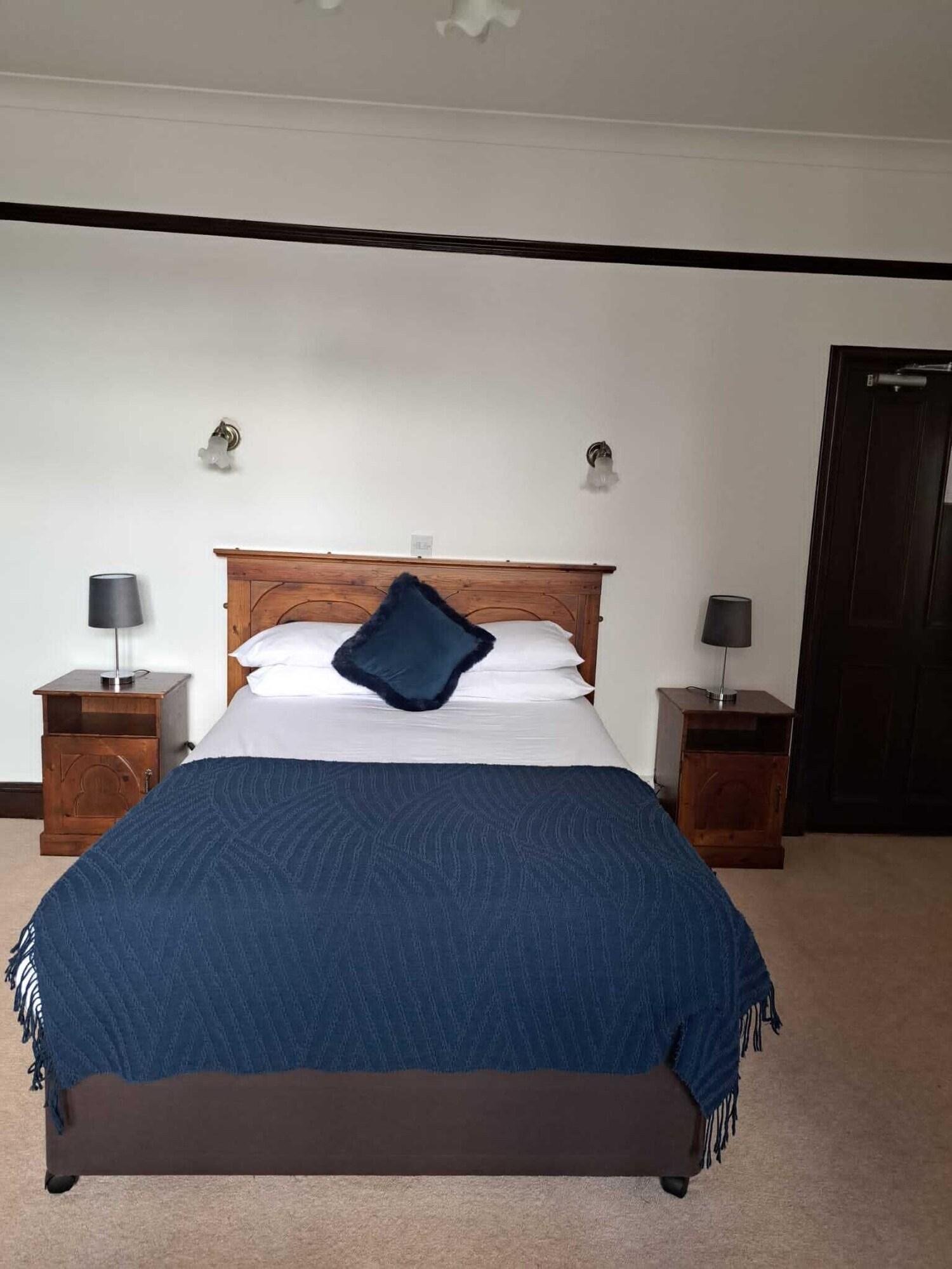 Bull Hotel